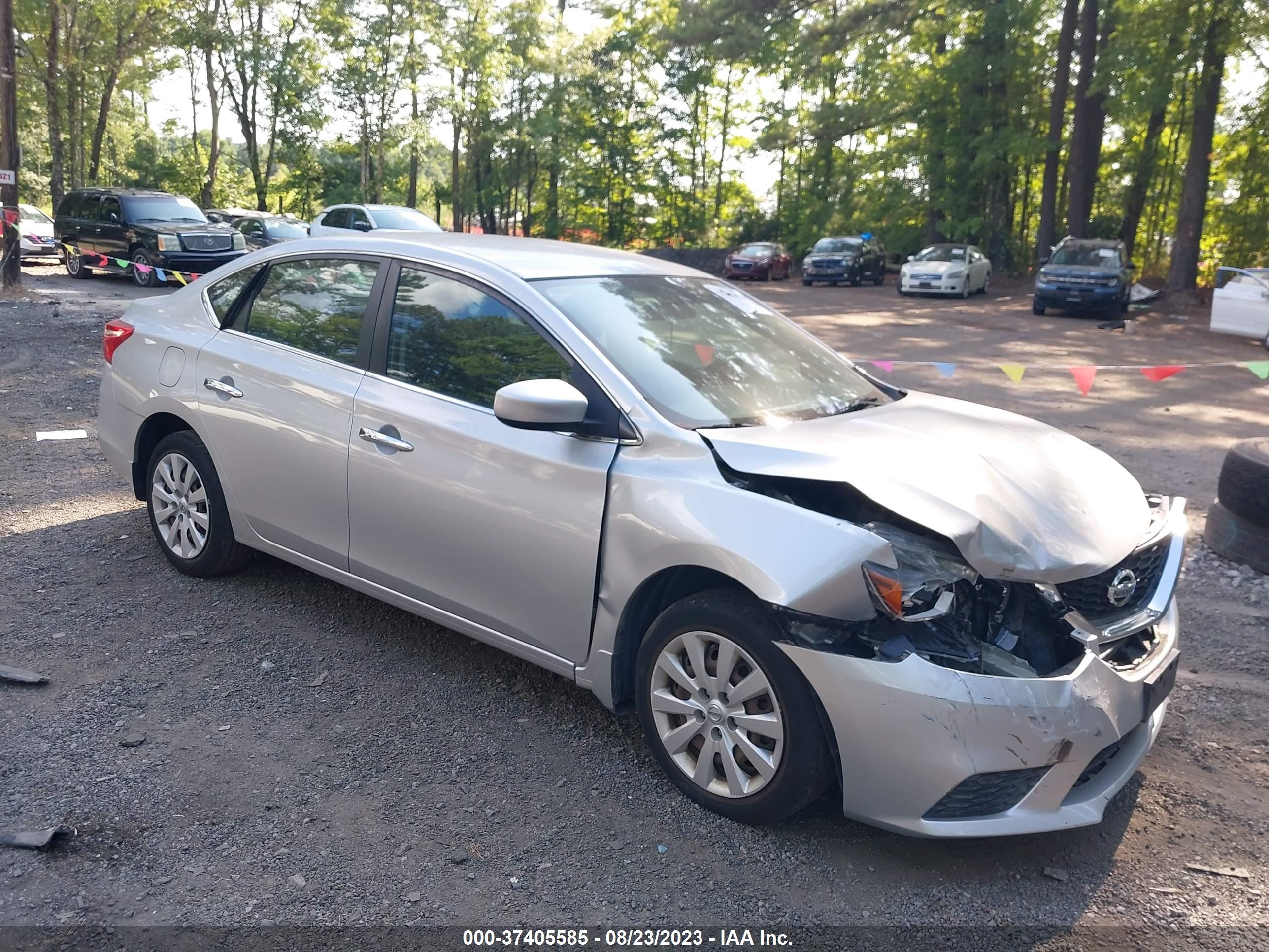 NISSAN SENTRA 2017 3n1ab7ap8hy248715