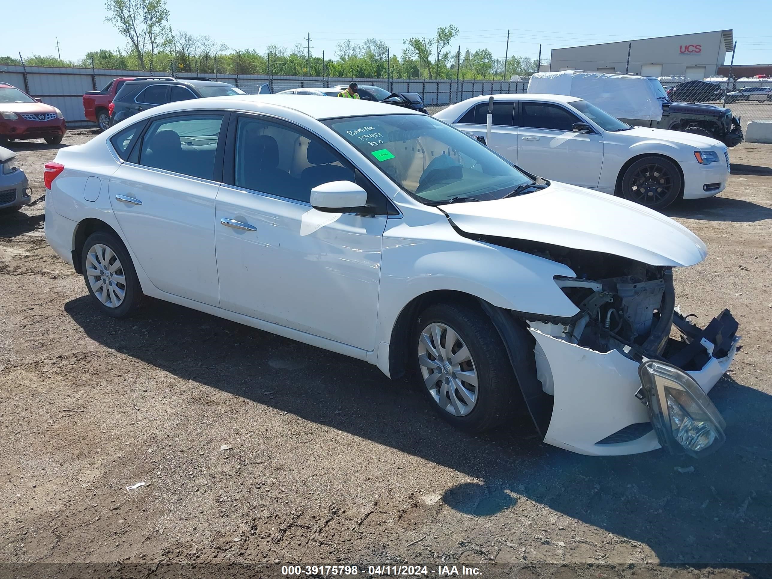 NISSAN SENTRA 2017 3n1ab7ap8hy274439