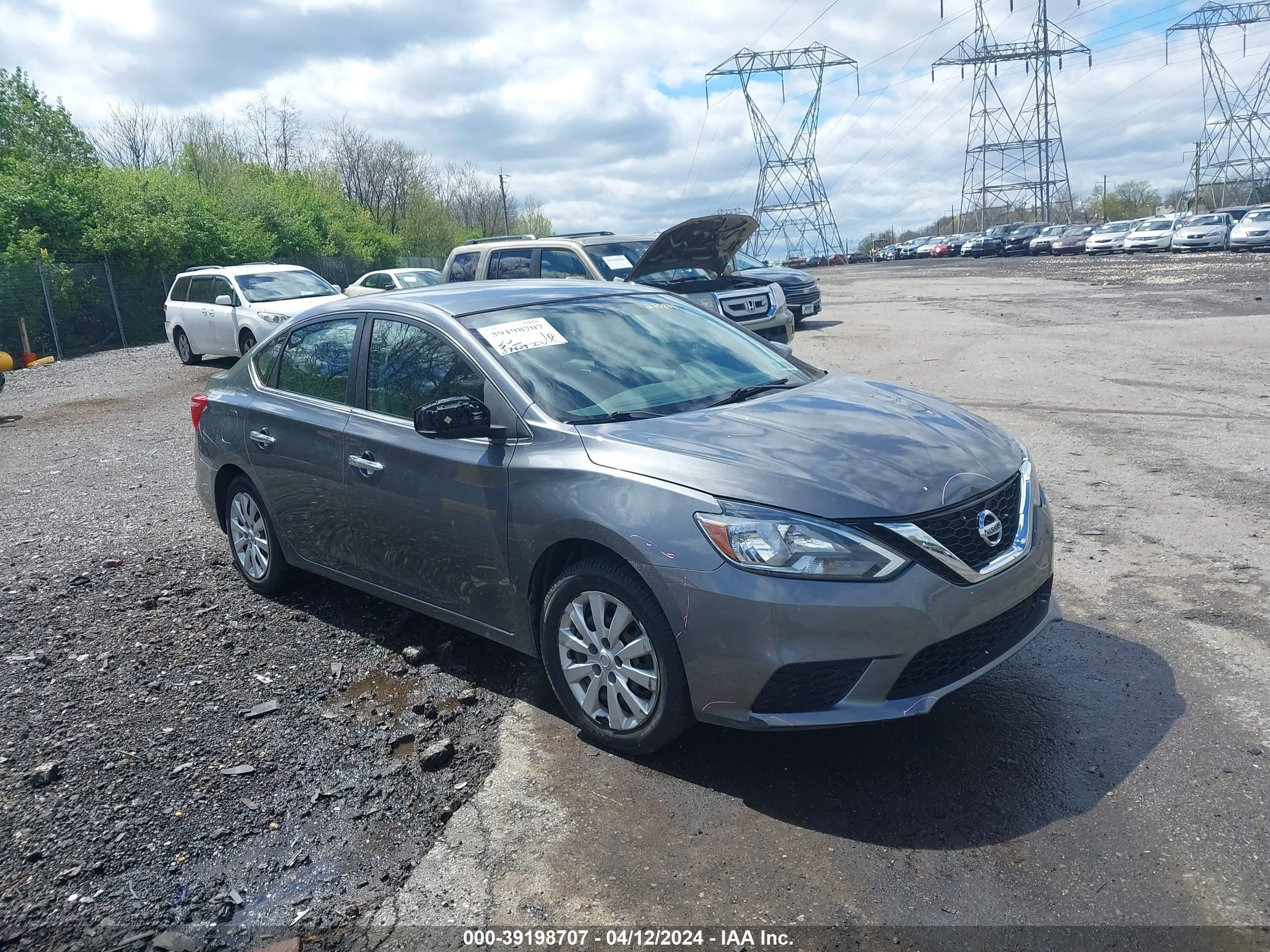 NISSAN SENTRA 2017 3n1ab7ap8hy275851