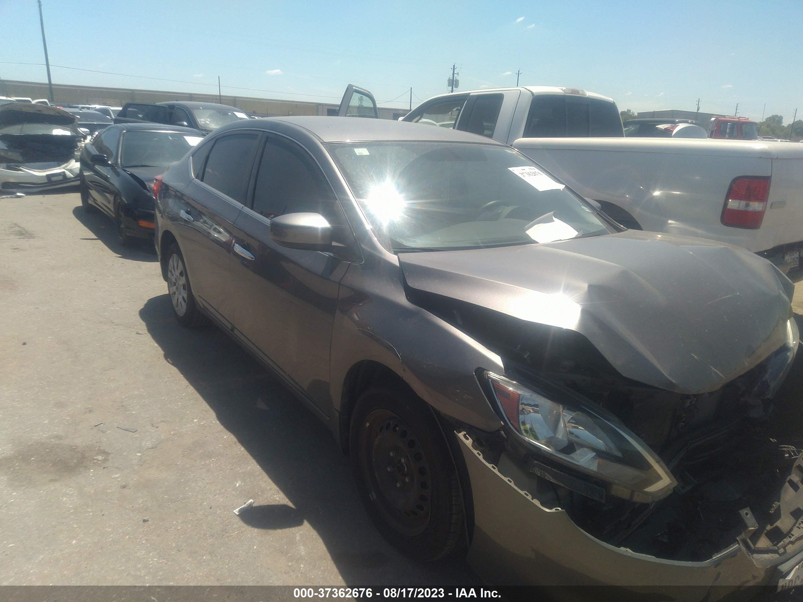 NISSAN SENTRA 2017 3n1ab7ap8hy368093