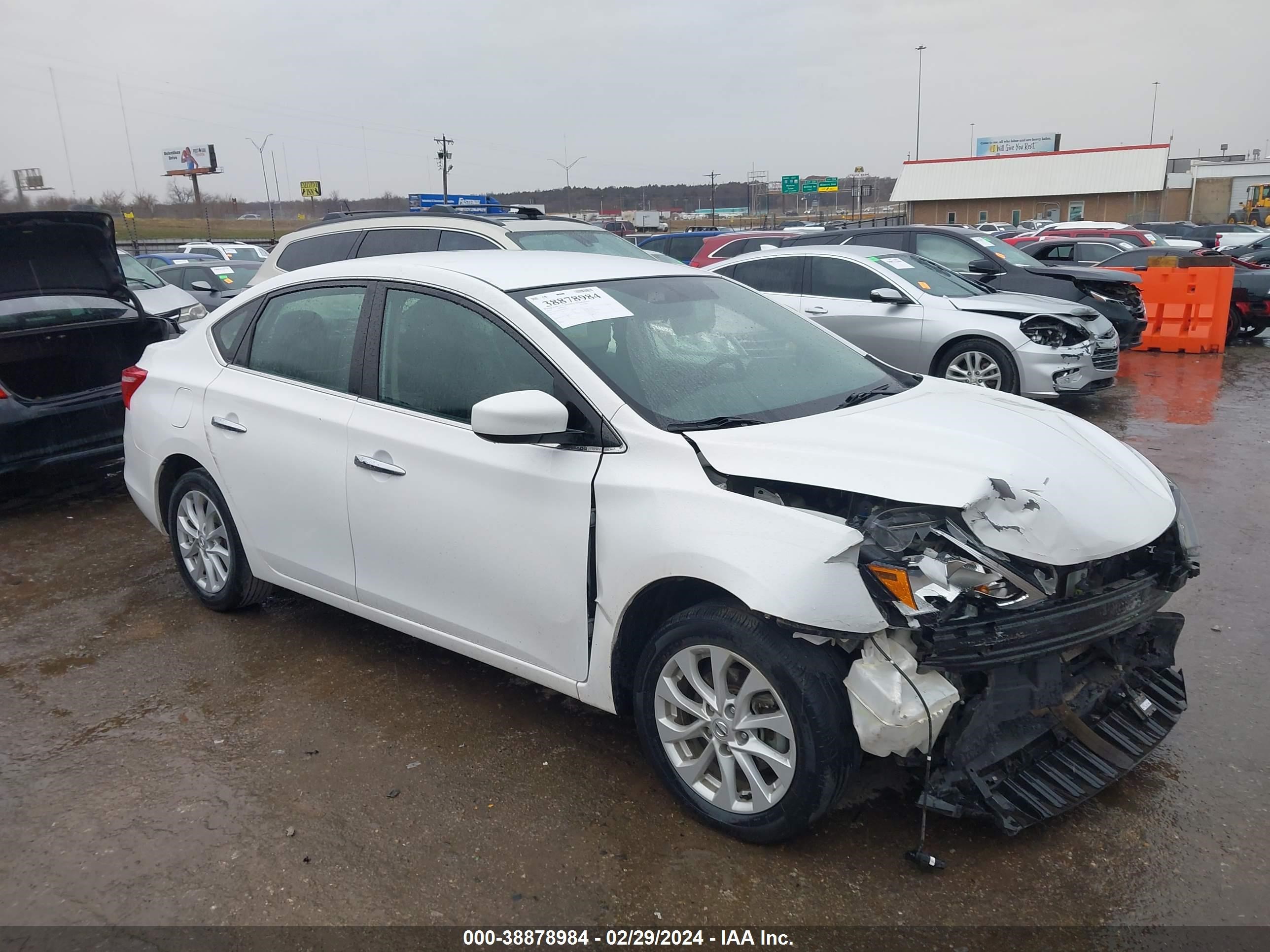 NISSAN SENTRA 2018 3n1ab7ap8jl659471