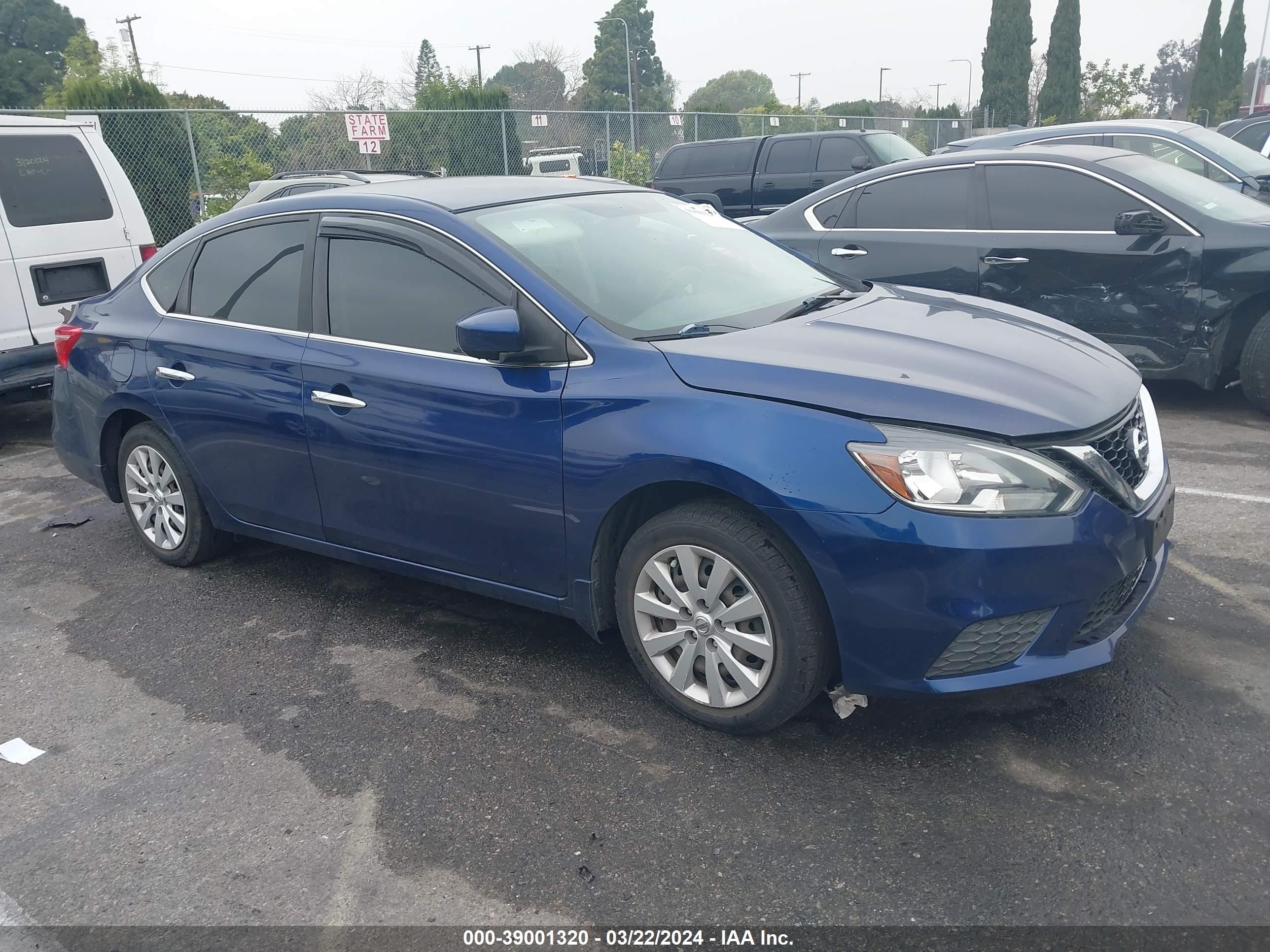 NISSAN SENTRA 2016 3n1ab7ap9gy252027