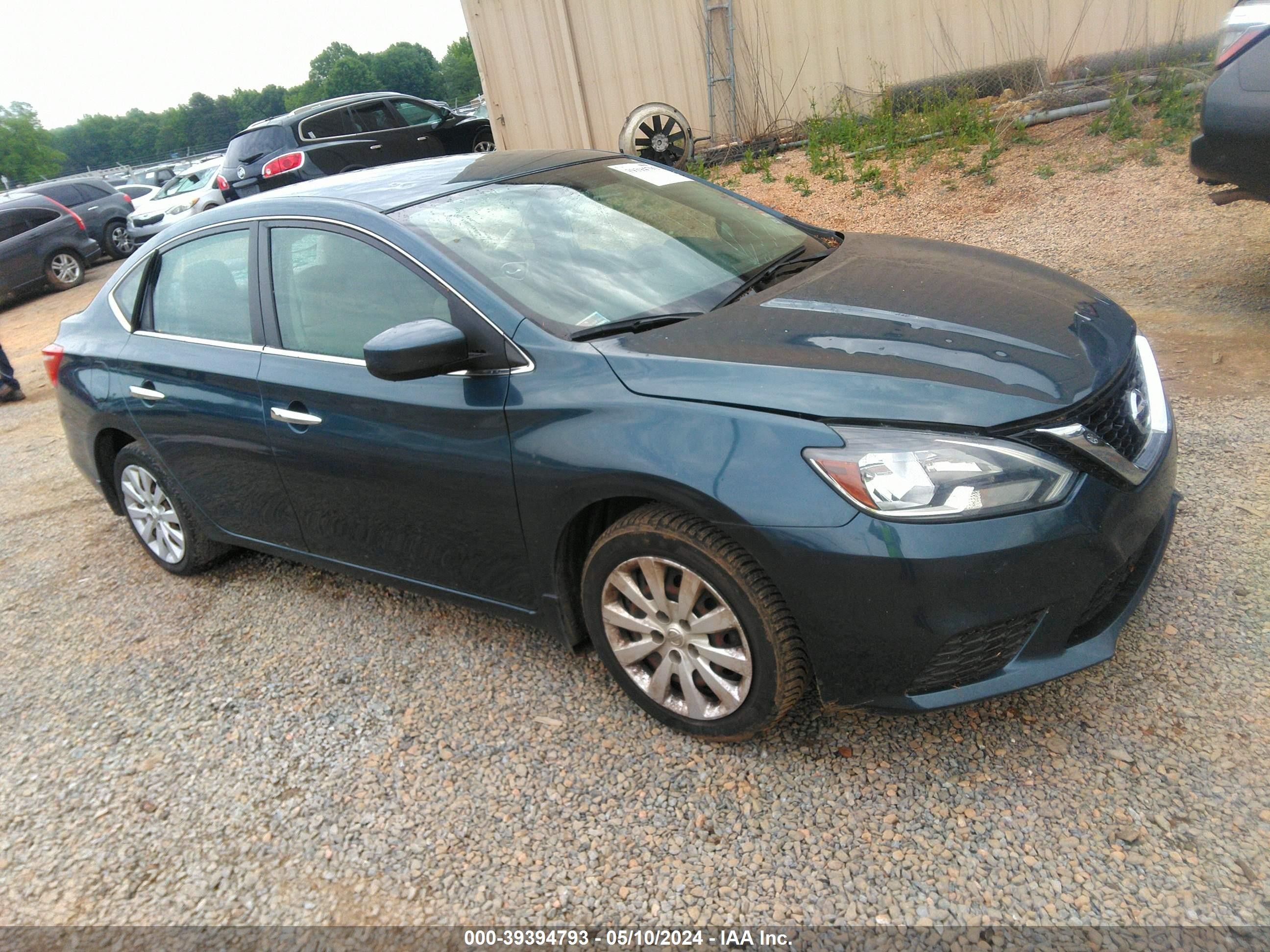 NISSAN SENTRA 2017 3n1ab7ap9hy356356