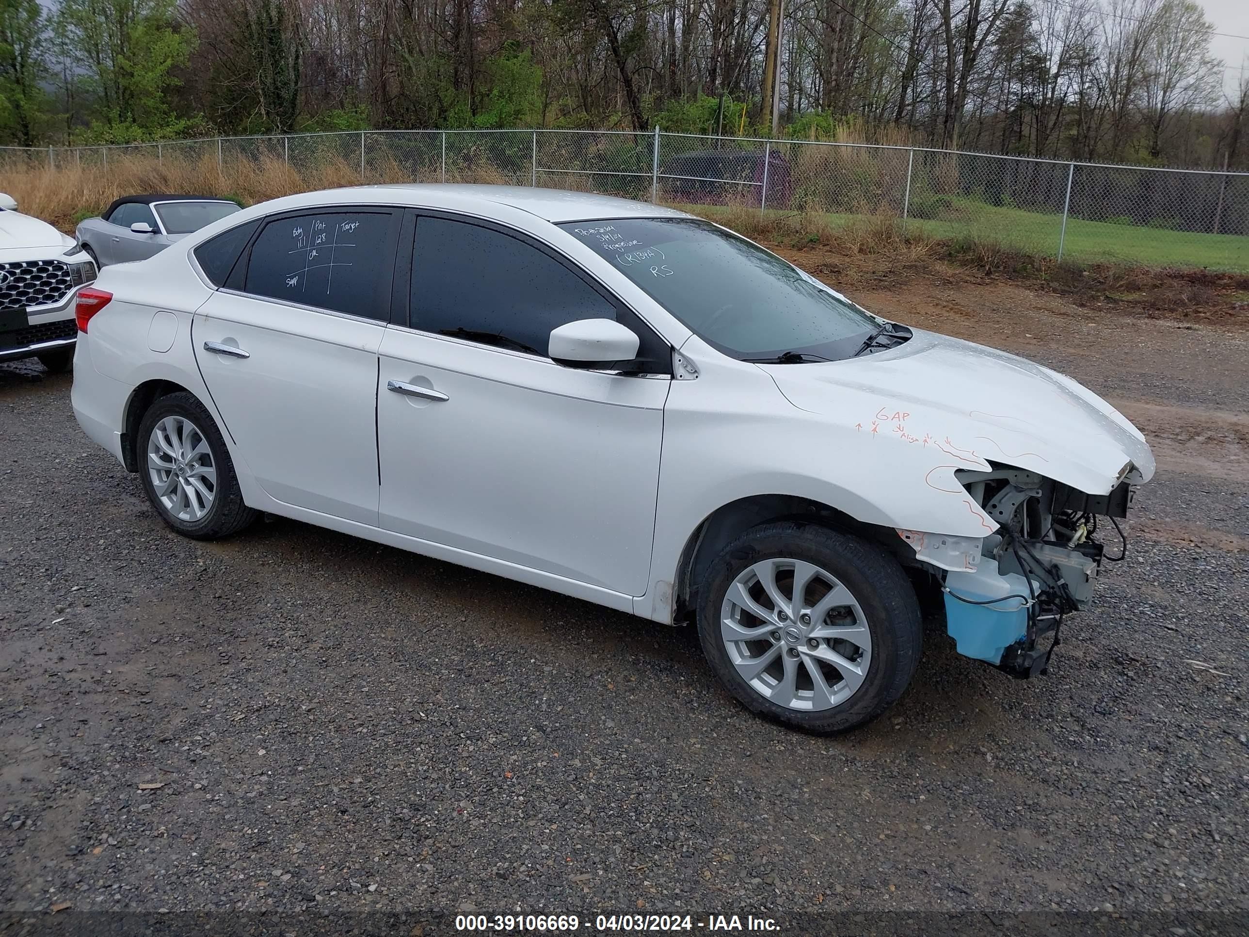 NISSAN SENTRA 2018 3n1ab7ap9jl647359