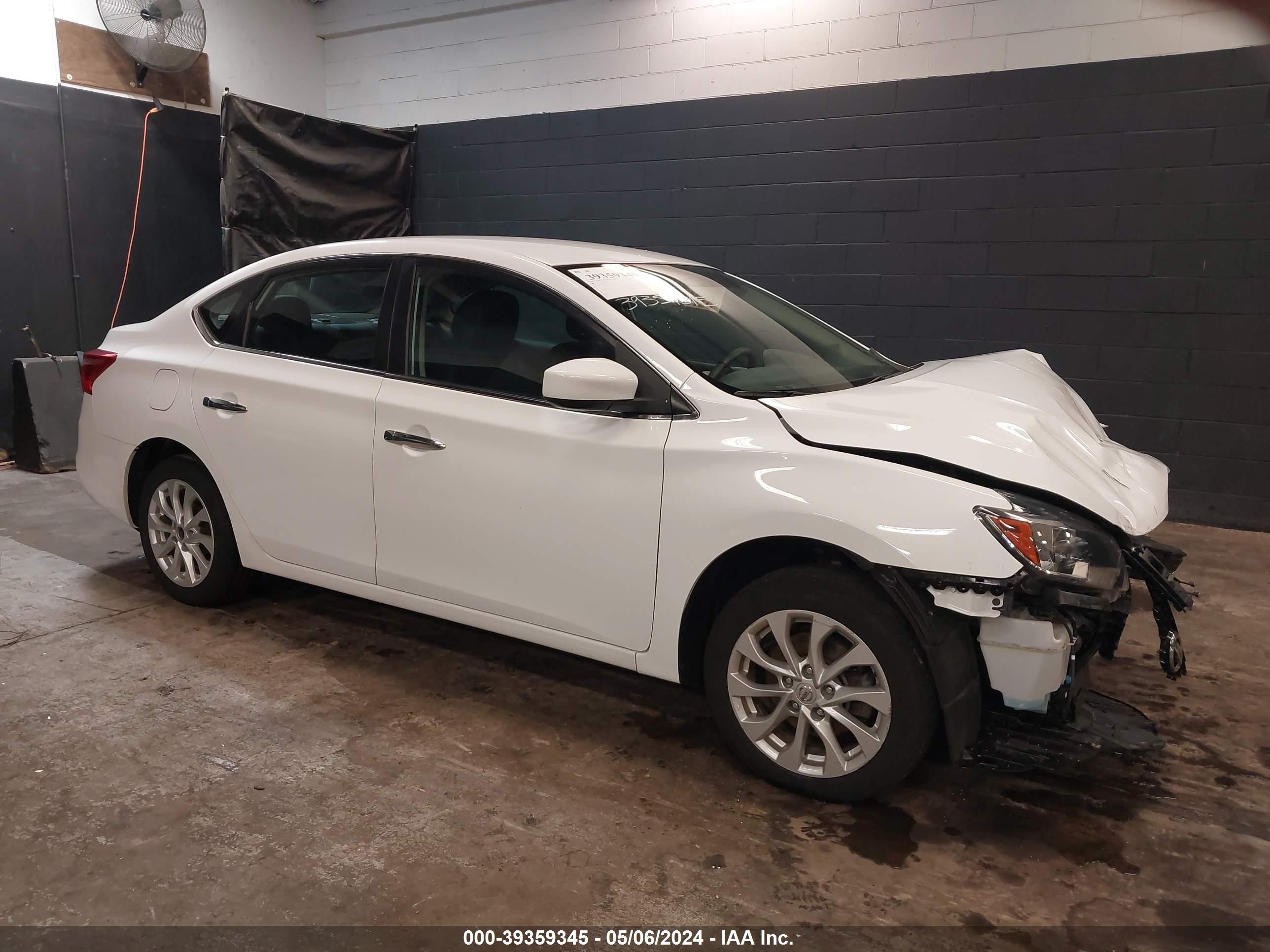 NISSAN SENTRA 2018 3n1ab7ap9jy203434