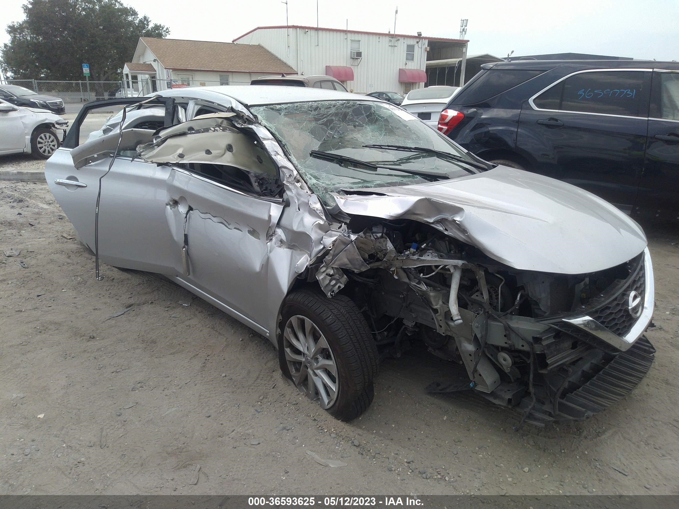 NISSAN SENTRA 2018 3n1ab7ap9jy245926