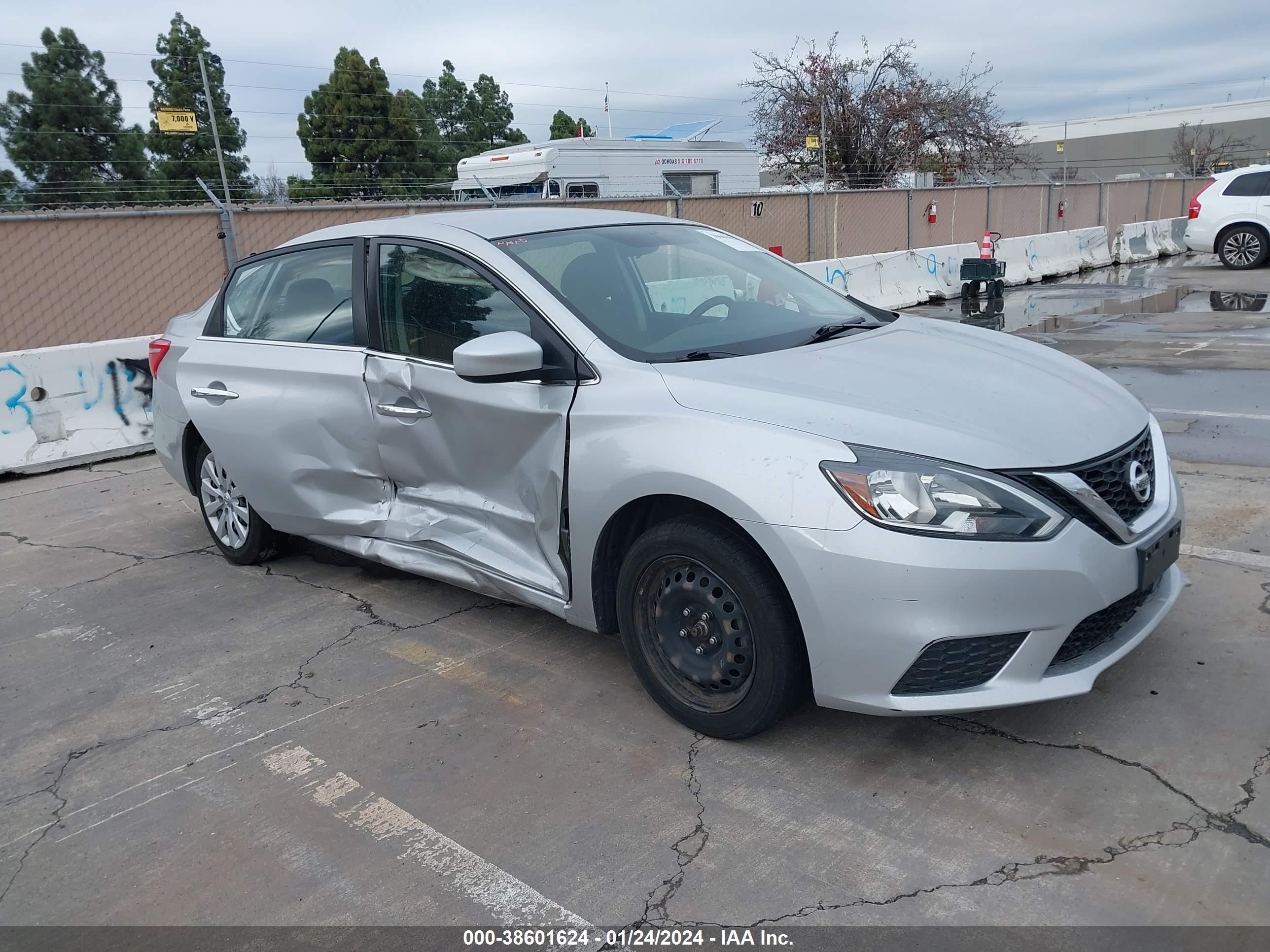 NISSAN SENTRA 2018 3n1ab7ap9jy330040