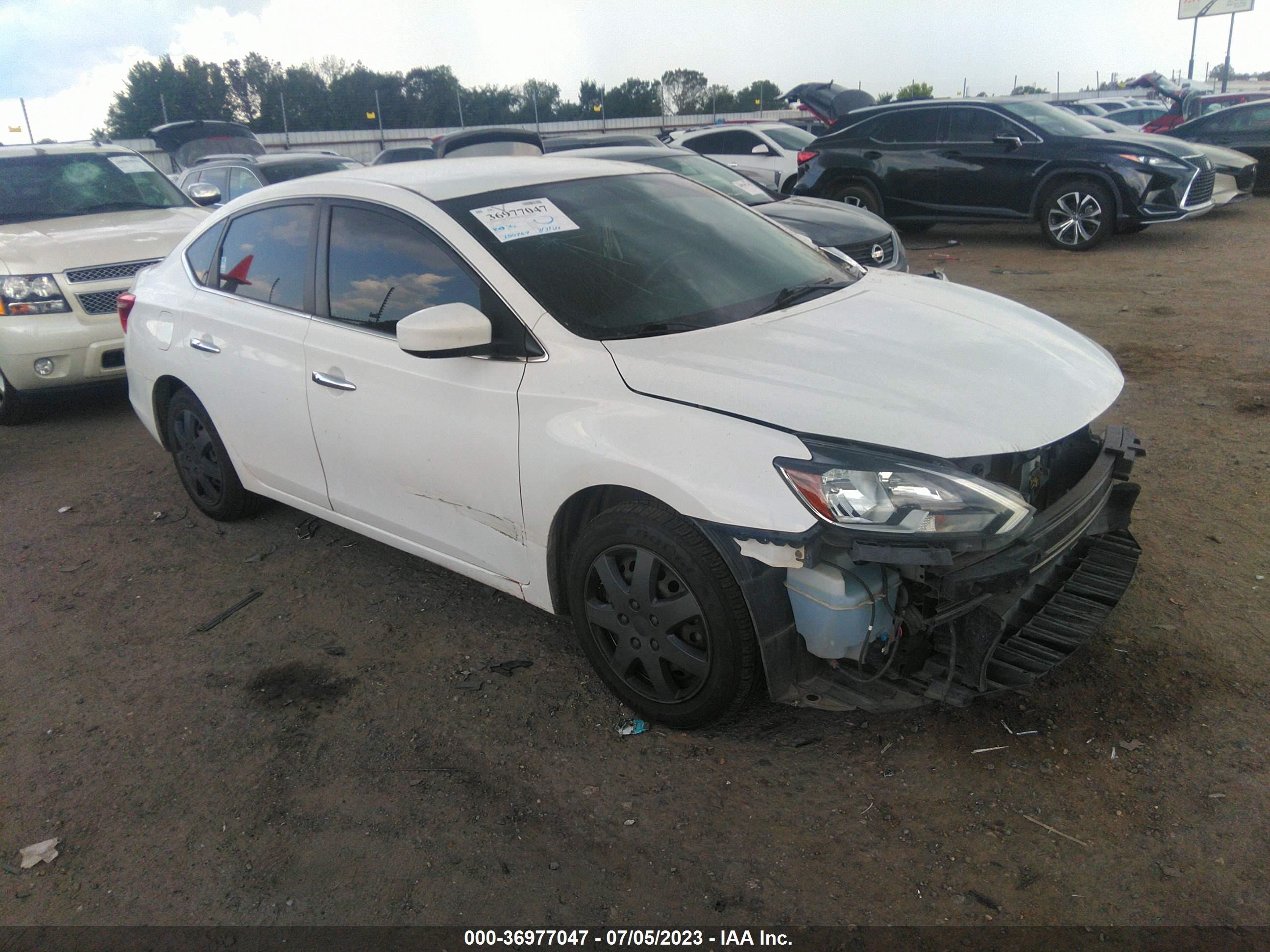 NISSAN SENTRA 2016 3n1ab7apxgl651610