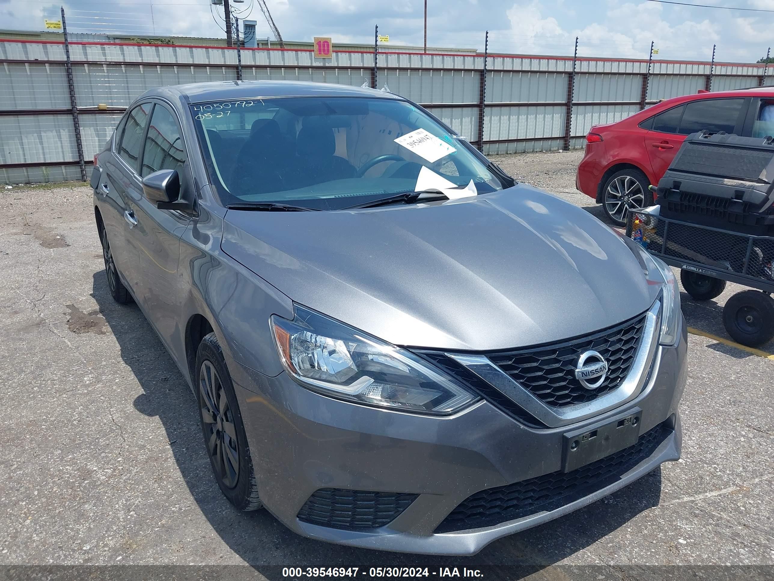 NISSAN SENTRA 2017 3n1ab7apxhy304296