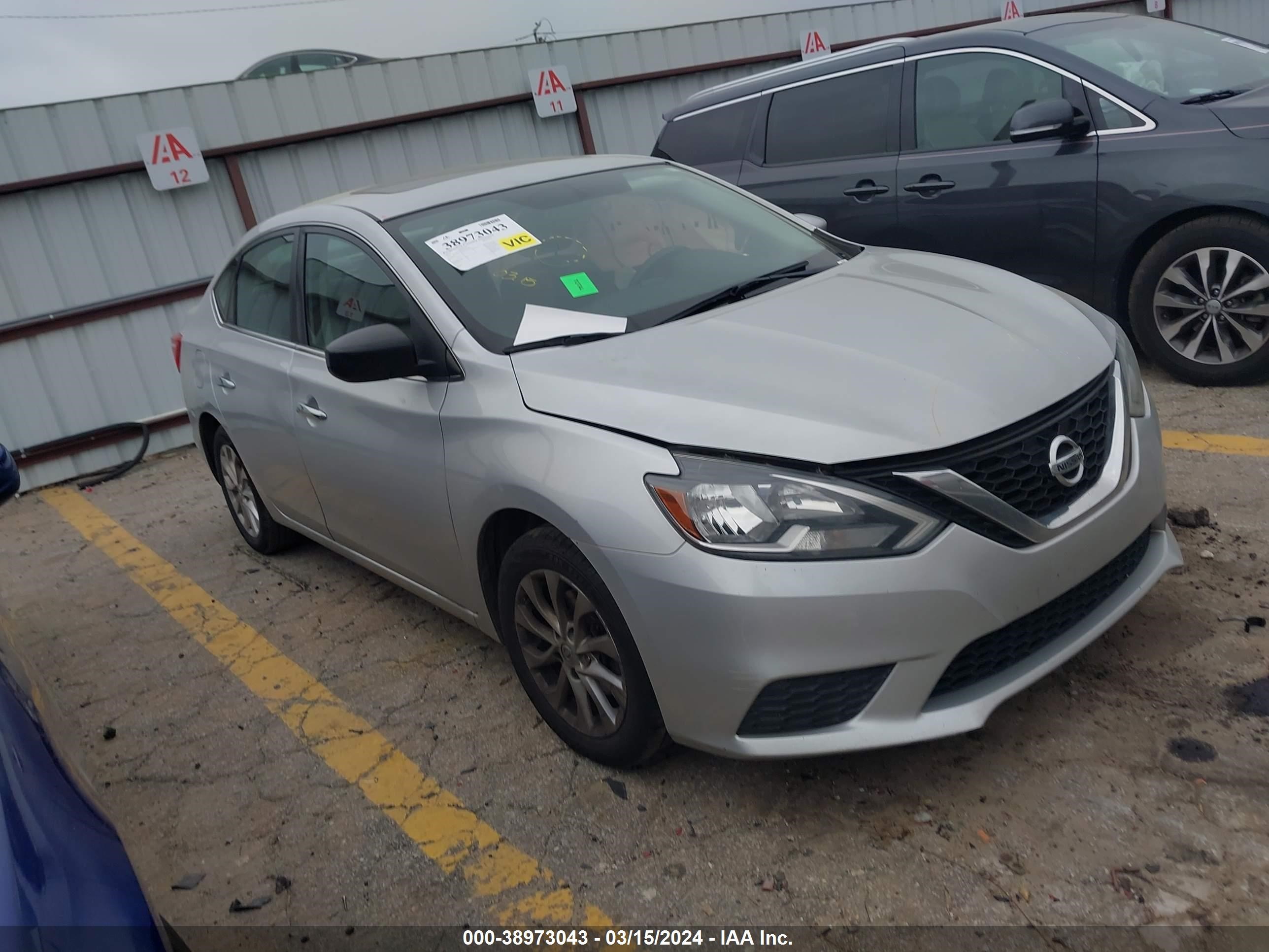 NISSAN SENTRA 2017 3n1ab7apxhy327982