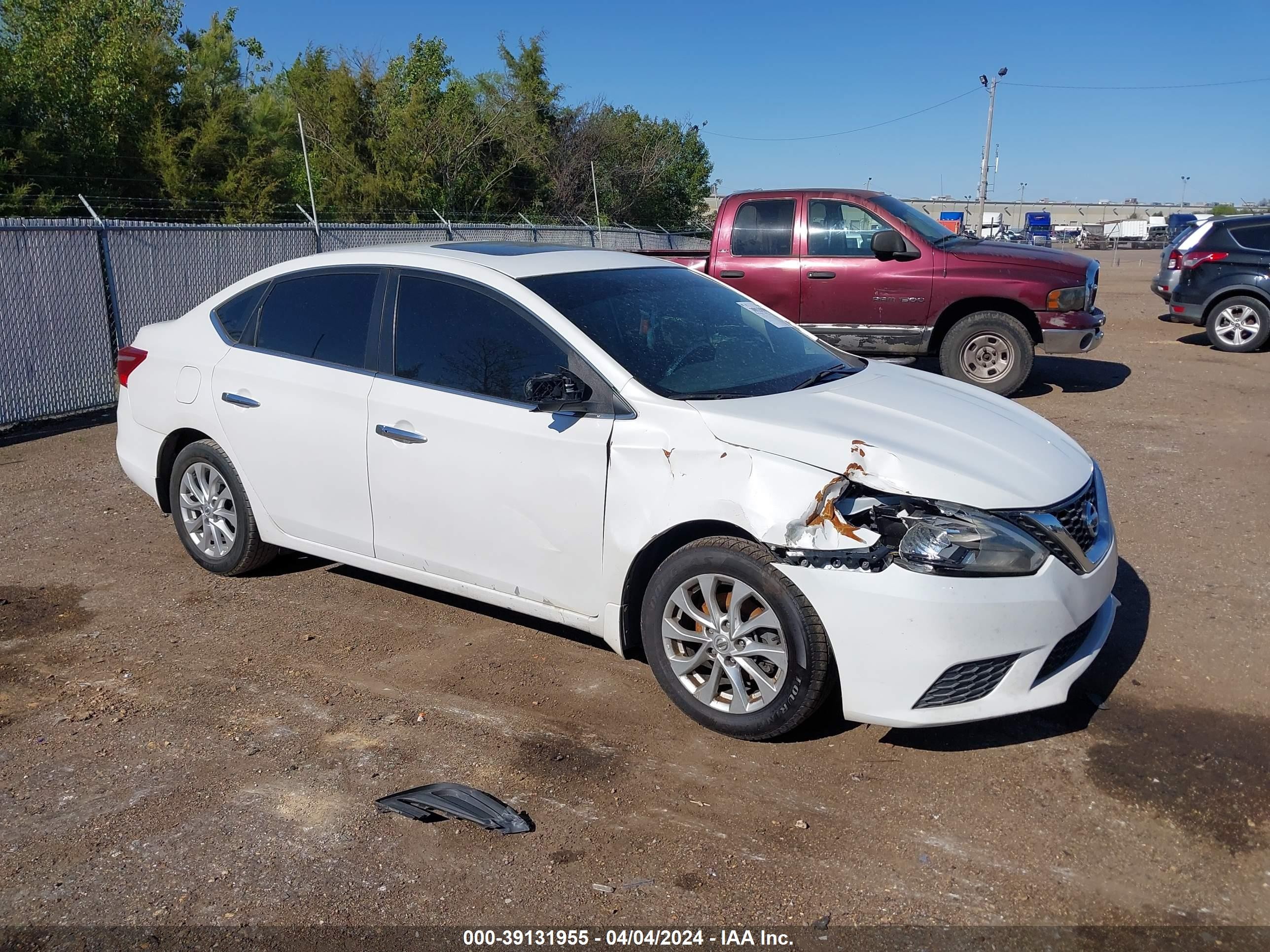 NISSAN SENTRA 2017 3n1ab7apxhy381833