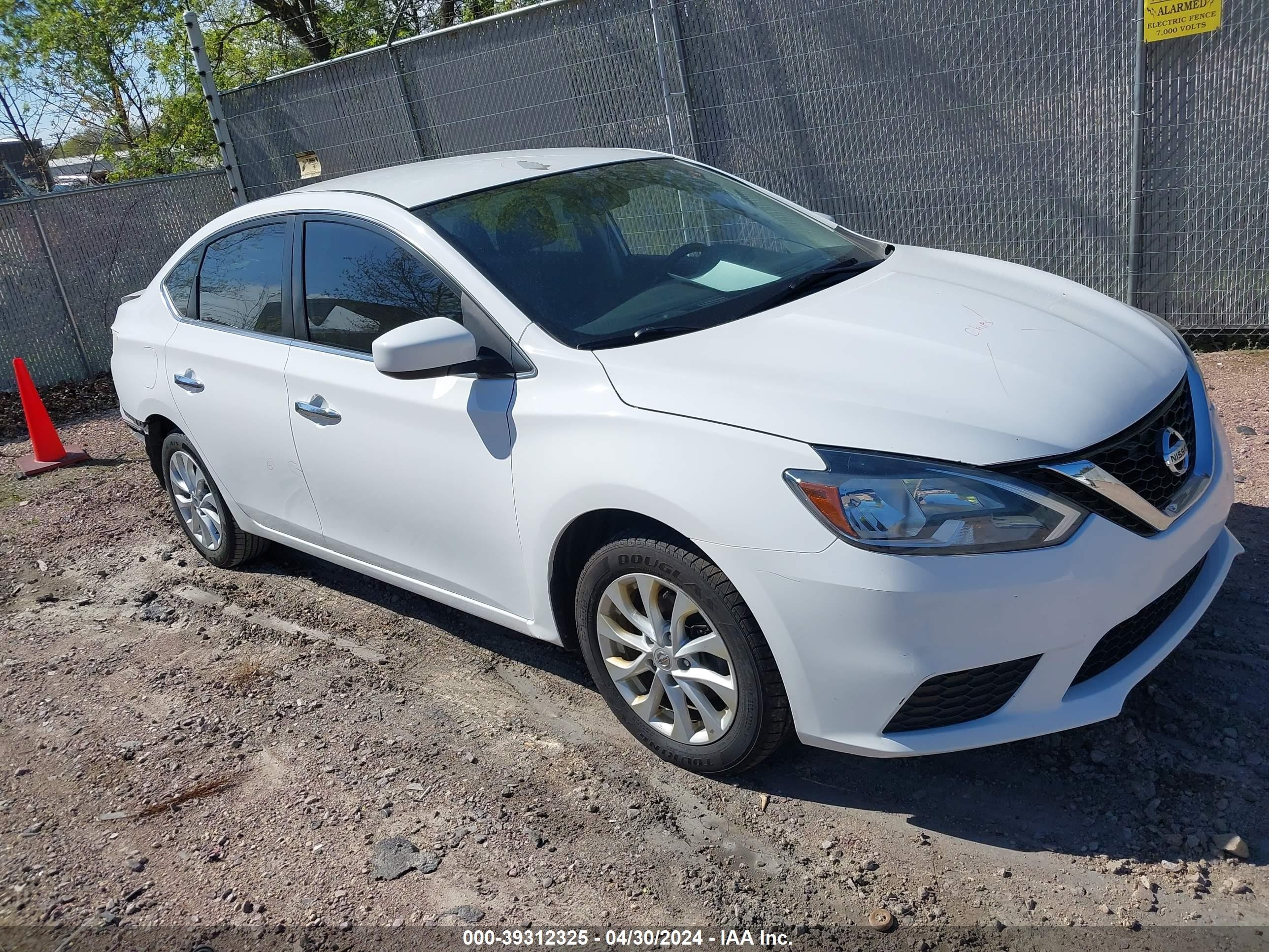 NISSAN SENTRA 2018 3n1ab7apxjl623264