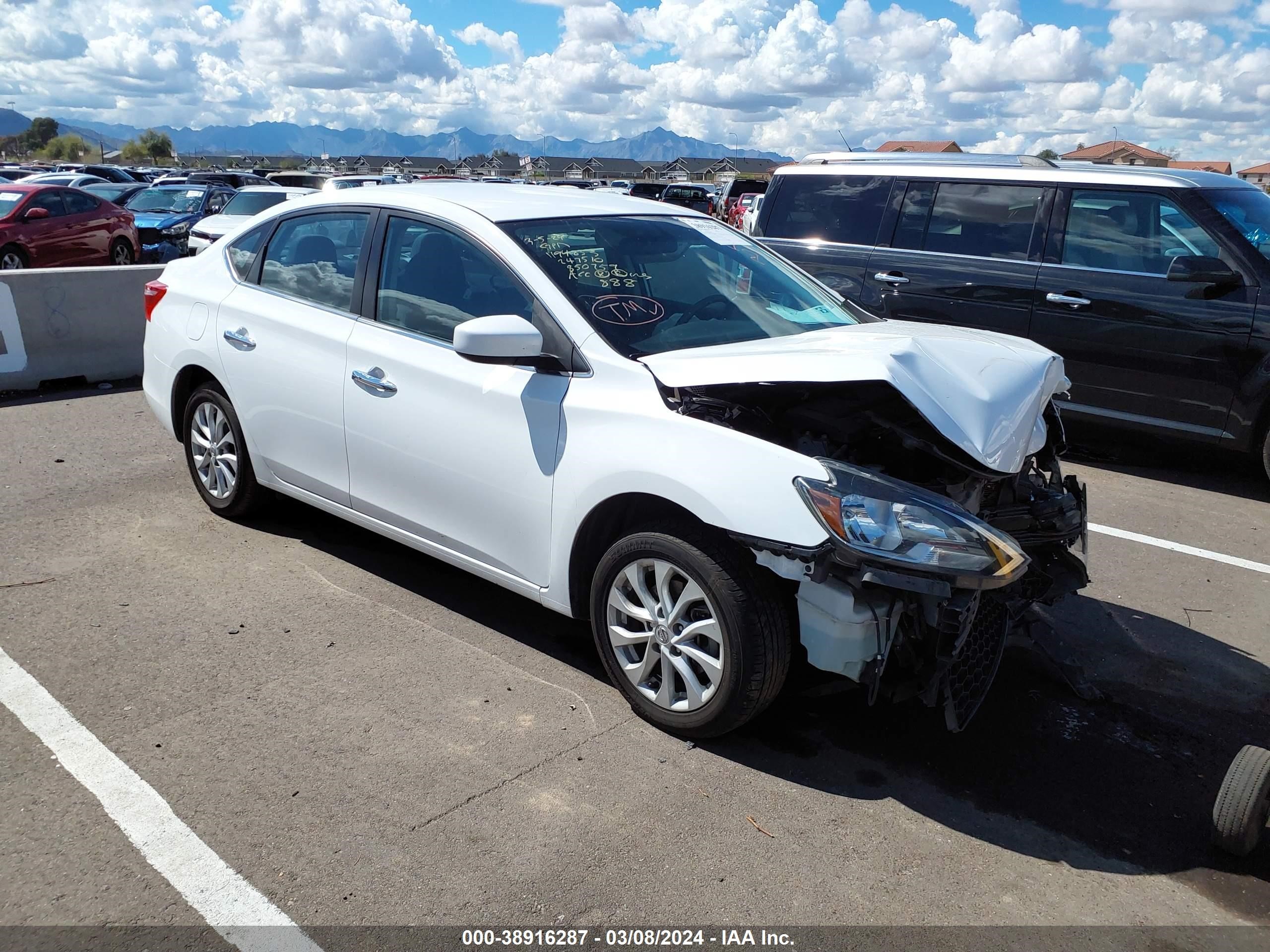 NISSAN SENTRA 2018 3n1ab7apxjy247510