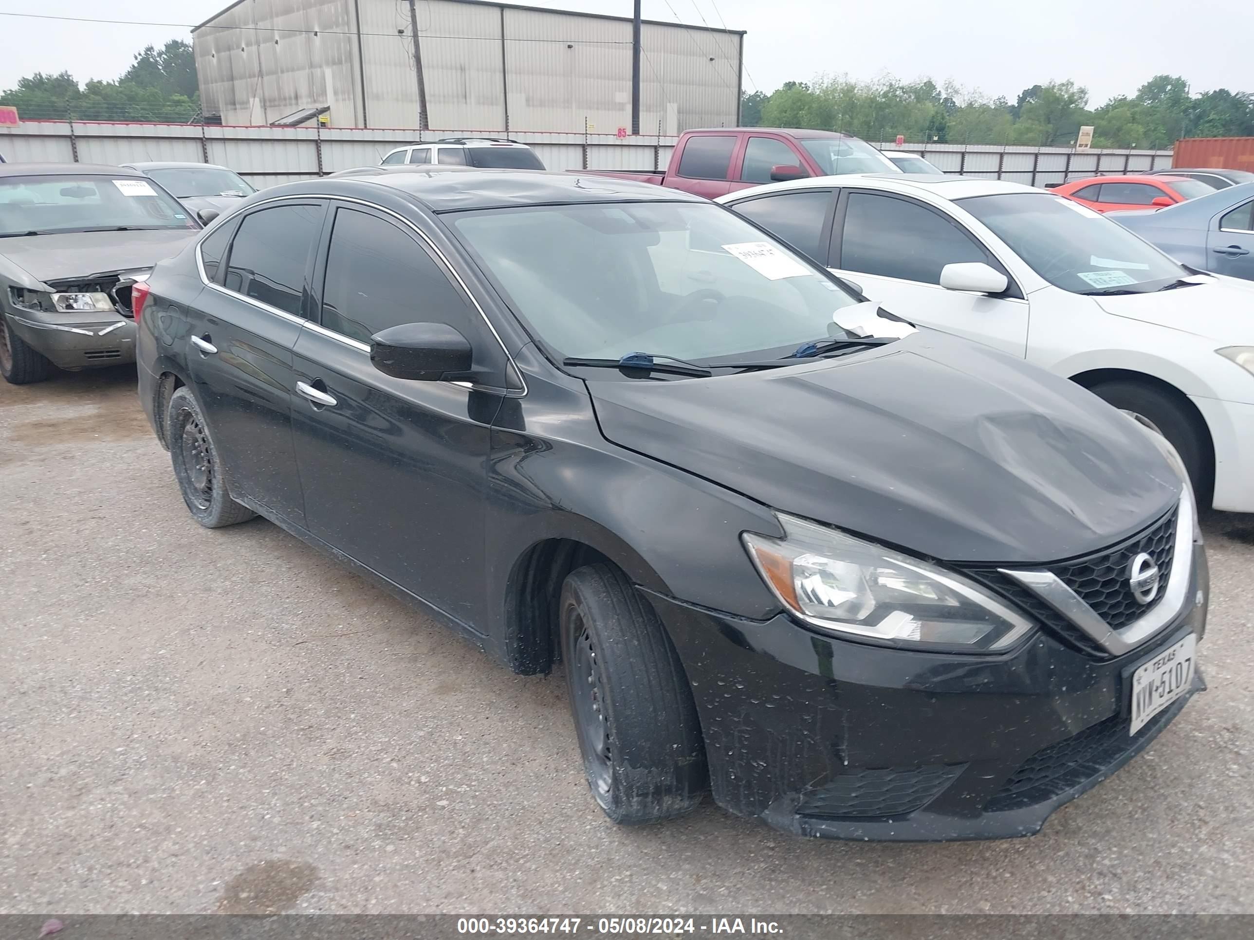 NISSAN SENTRA 2018 3n1ab7apxjy247734