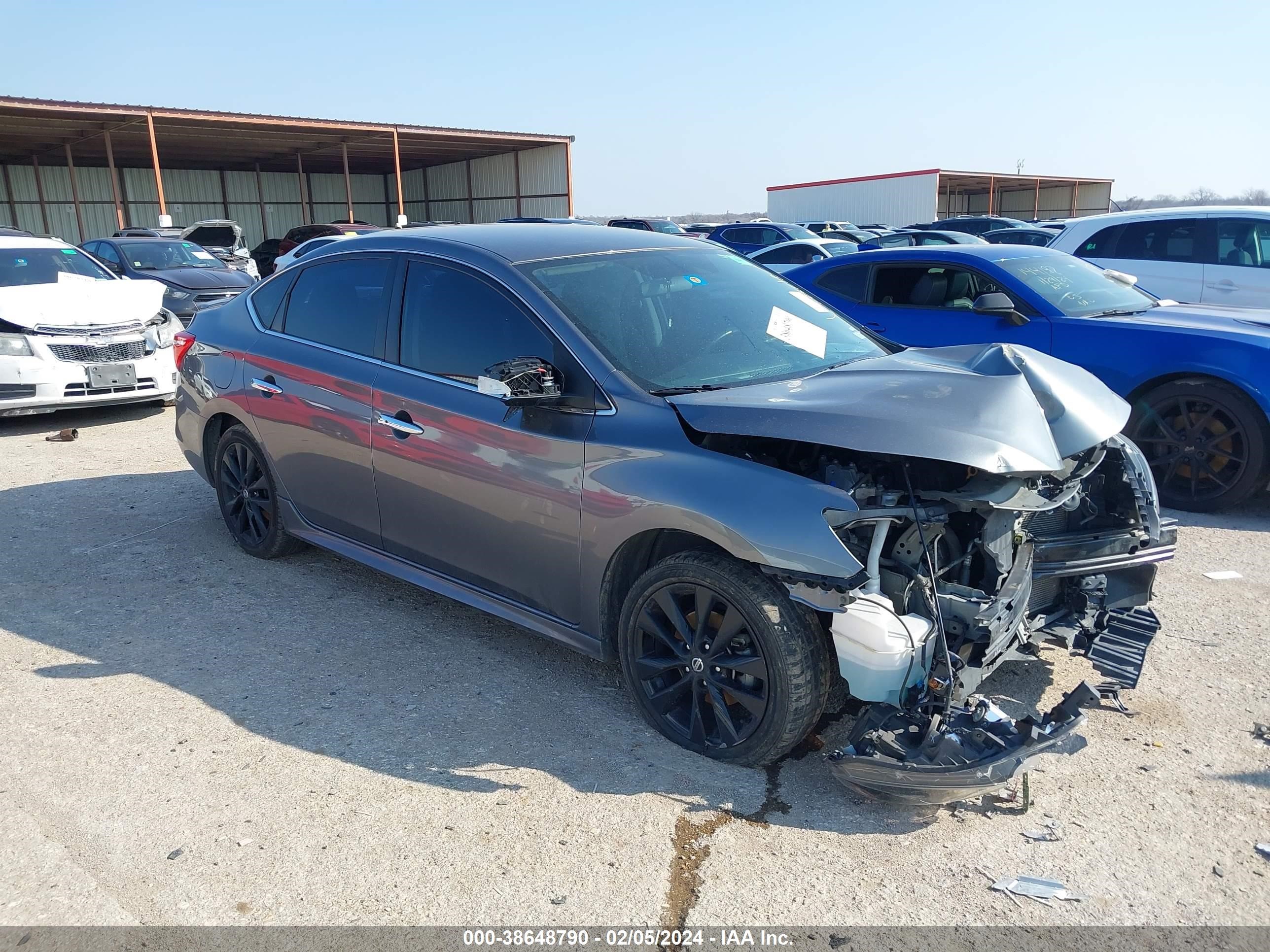 NISSAN SENTRA 2018 3n1ab7apxjy261407