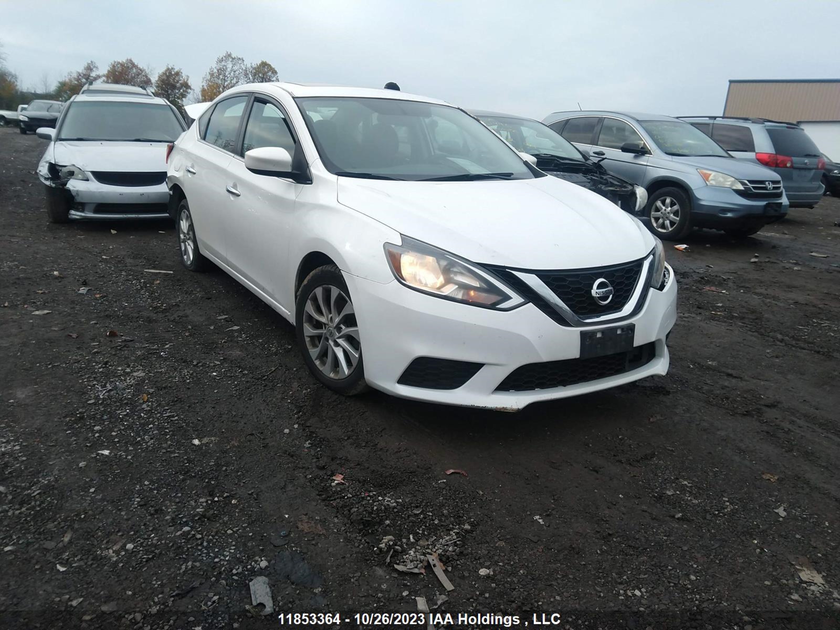 NISSAN SENTRA 2018 3n1ab7apxjy283147