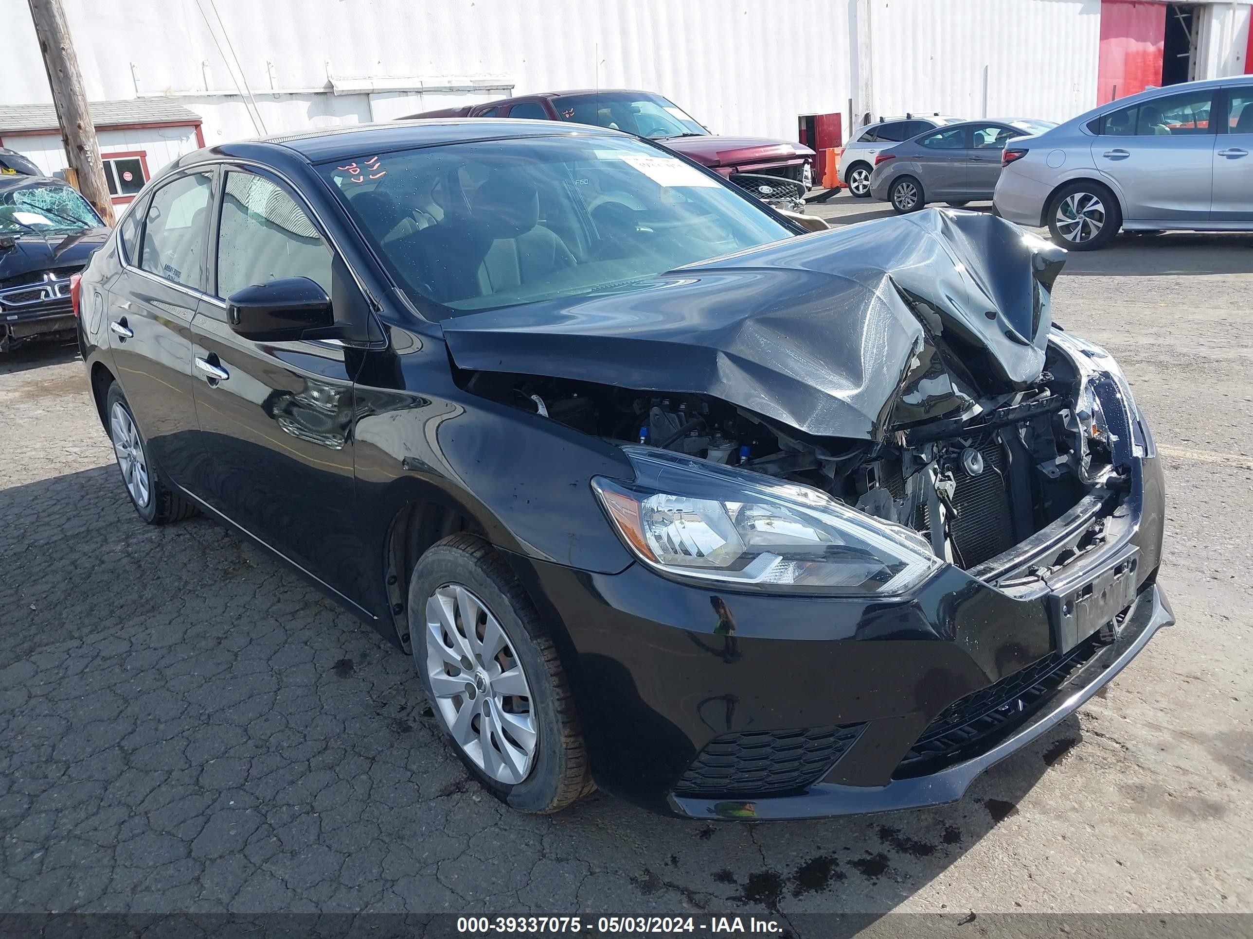 NISSAN SENTRA 2018 3n1ab7apxjy290129