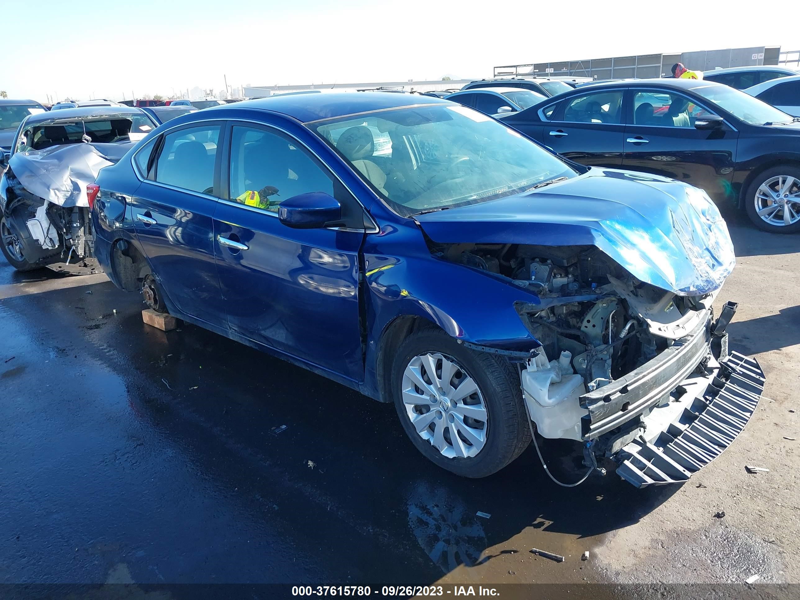 NISSAN SENTRA 2018 3n1ab7apxjy325008