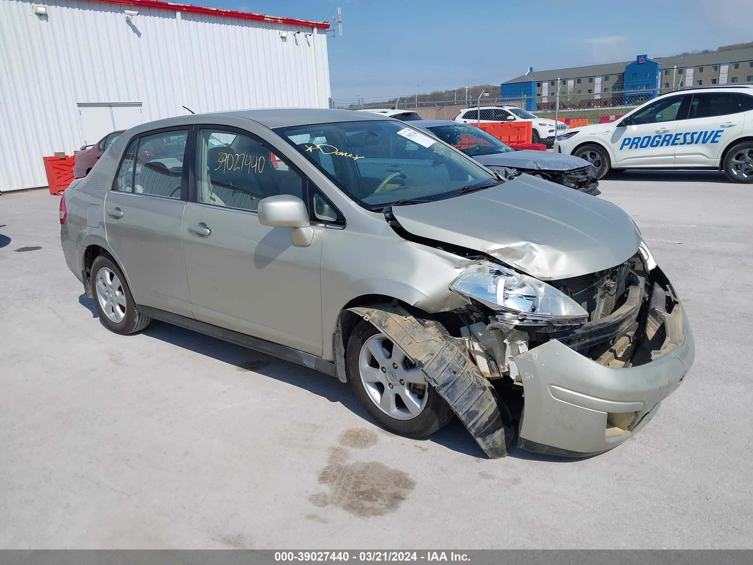 NISSAN VERSA 2007 3n1bc11e27l401940