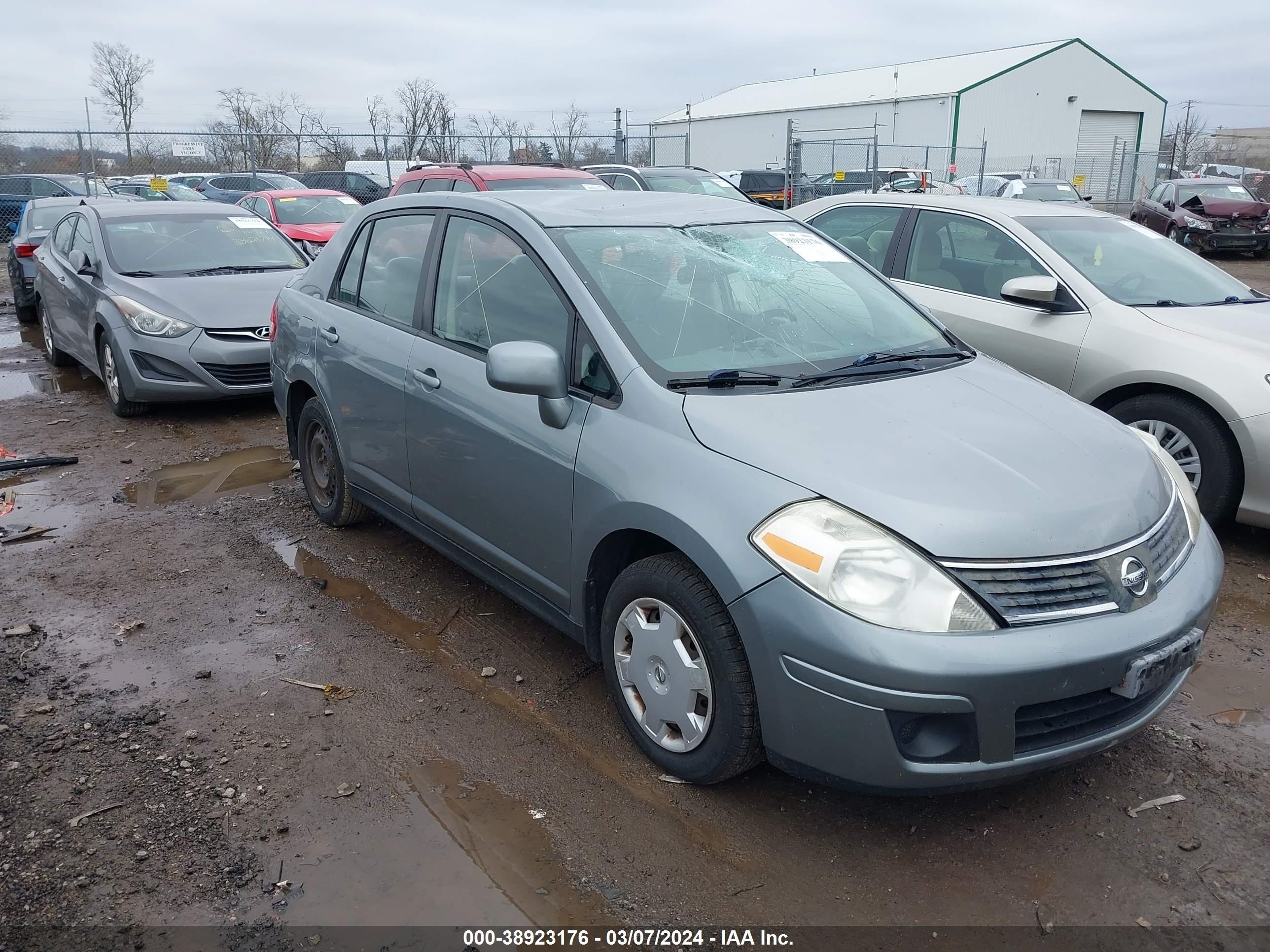 NISSAN VERSA 2009 3n1bc11e69l397779