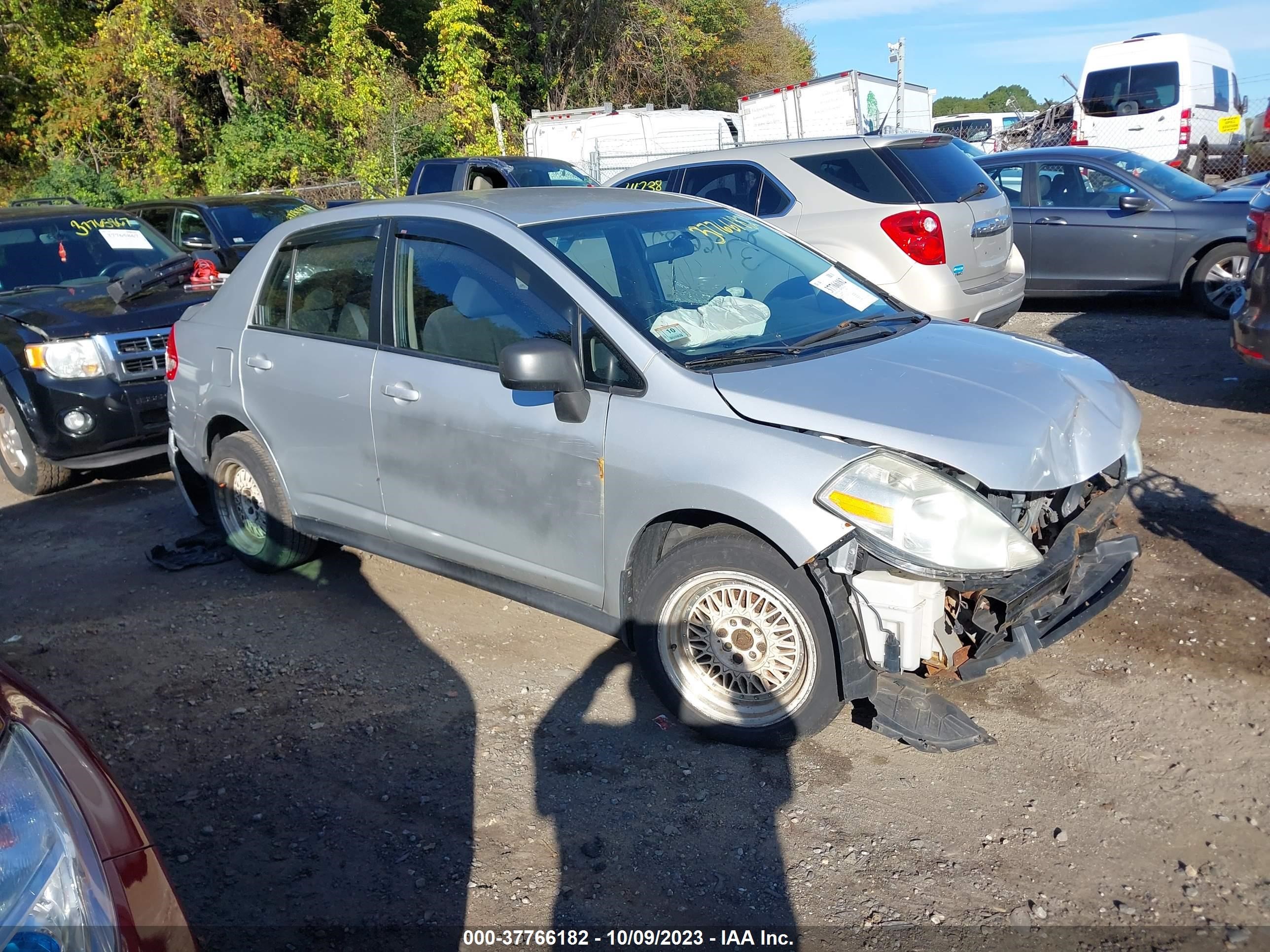 NISSAN VERSA 2009 3n1bc11e69l437617