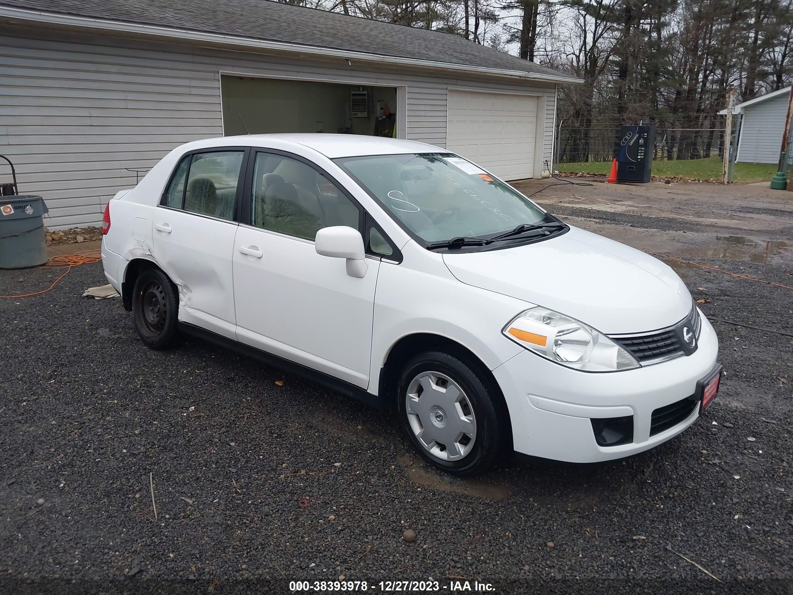 NISSAN VERSA 2008 3n1bc11e88l463523