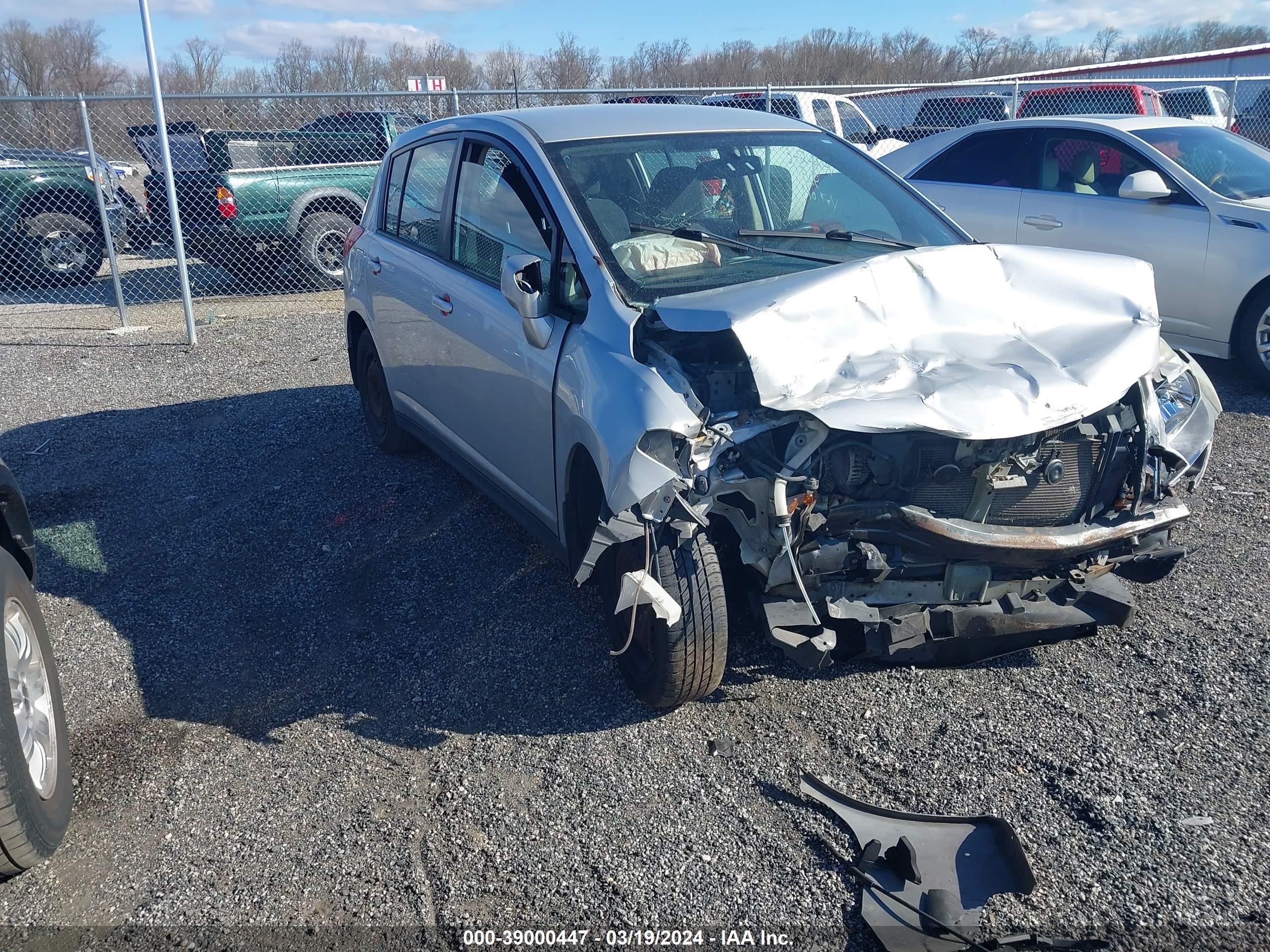 NISSAN VERSA 2007 3n1bc13e27l393397