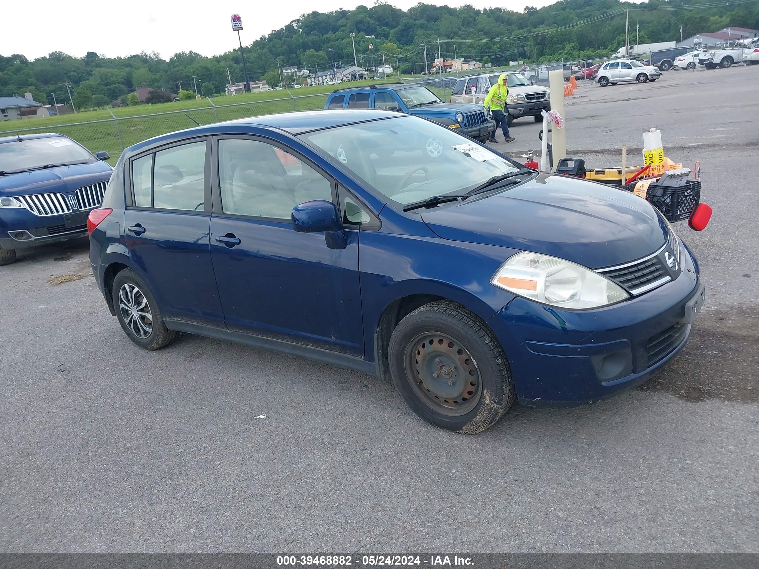 NISSAN VERSA 2007 3n1bc13e27l404656