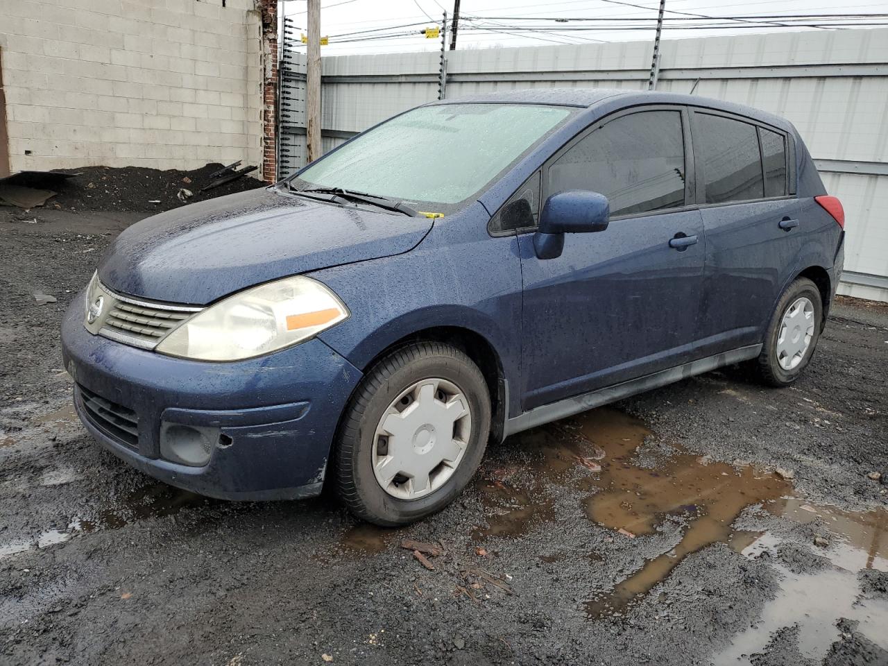 NISSAN VERSA 2007 3n1bc13e67l401873