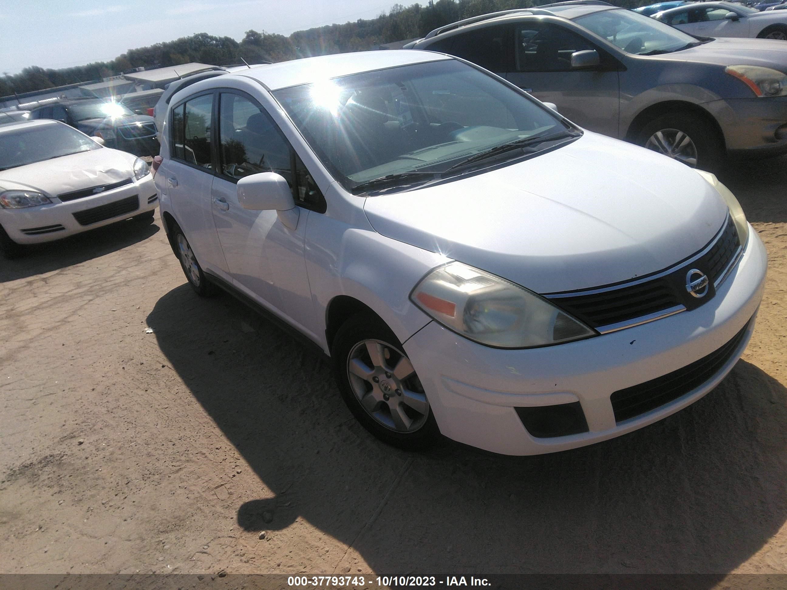 NISSAN VERSA 2009 3n1bc13e89l370046