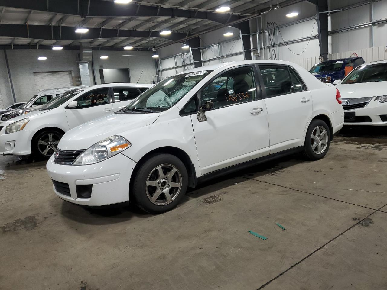 NISSAN VERSA 2011 3n1bc1ap2bl426279