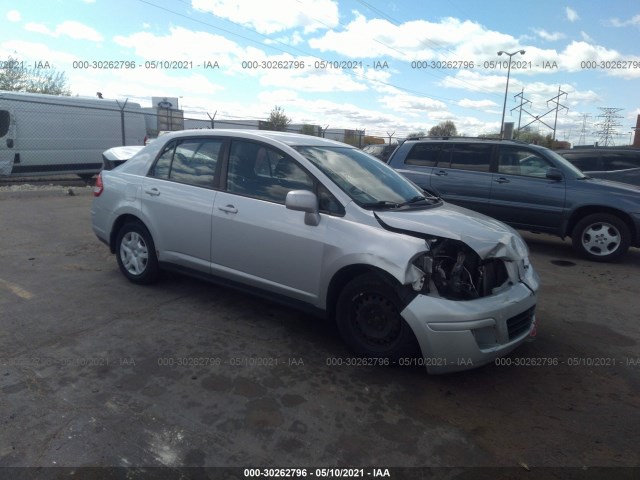 NISSAN VERSA 2011 3n1bc1ap2bl452705