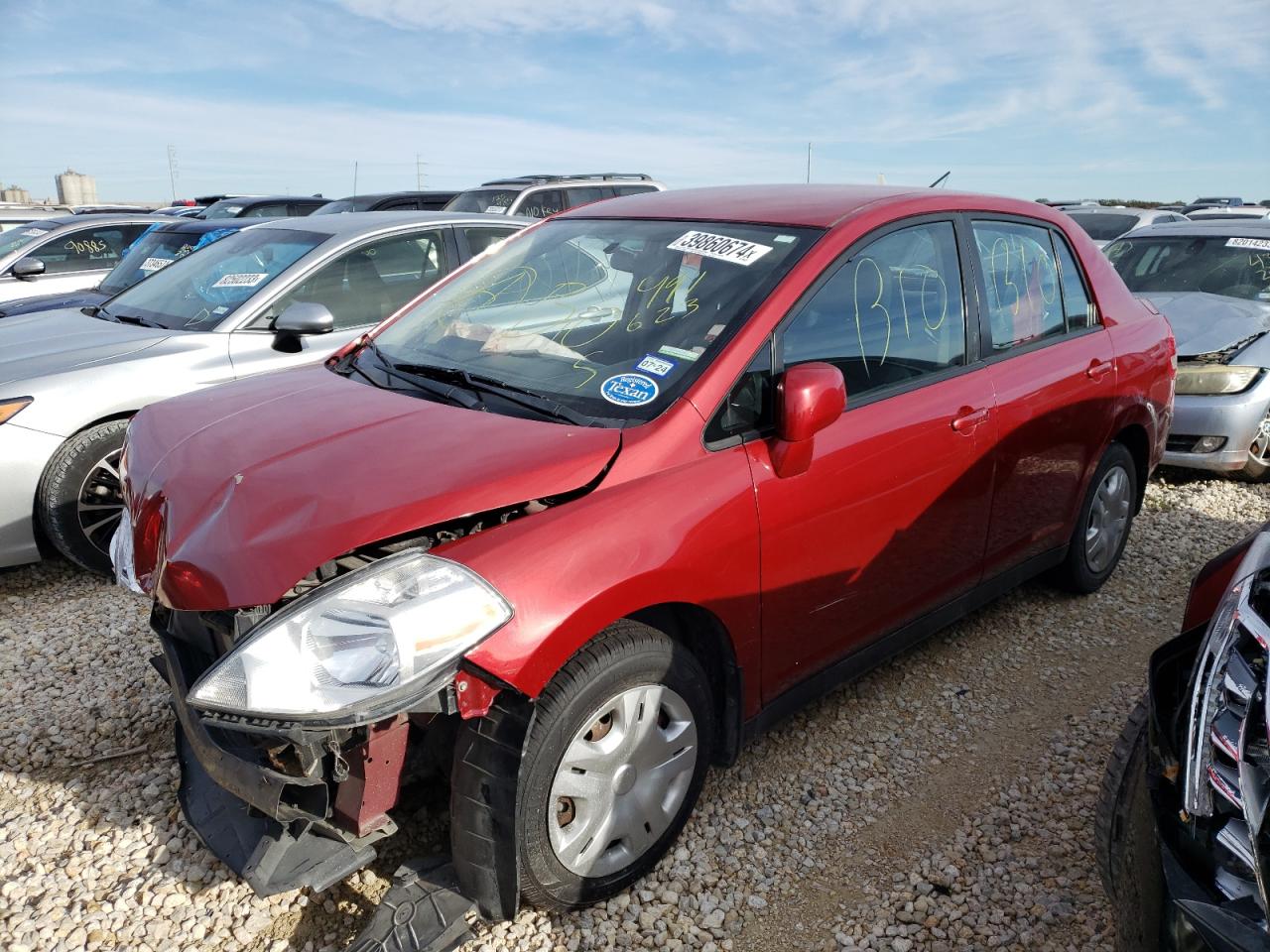 NISSAN VERSA 2011 3n1bc1ap8bl491623