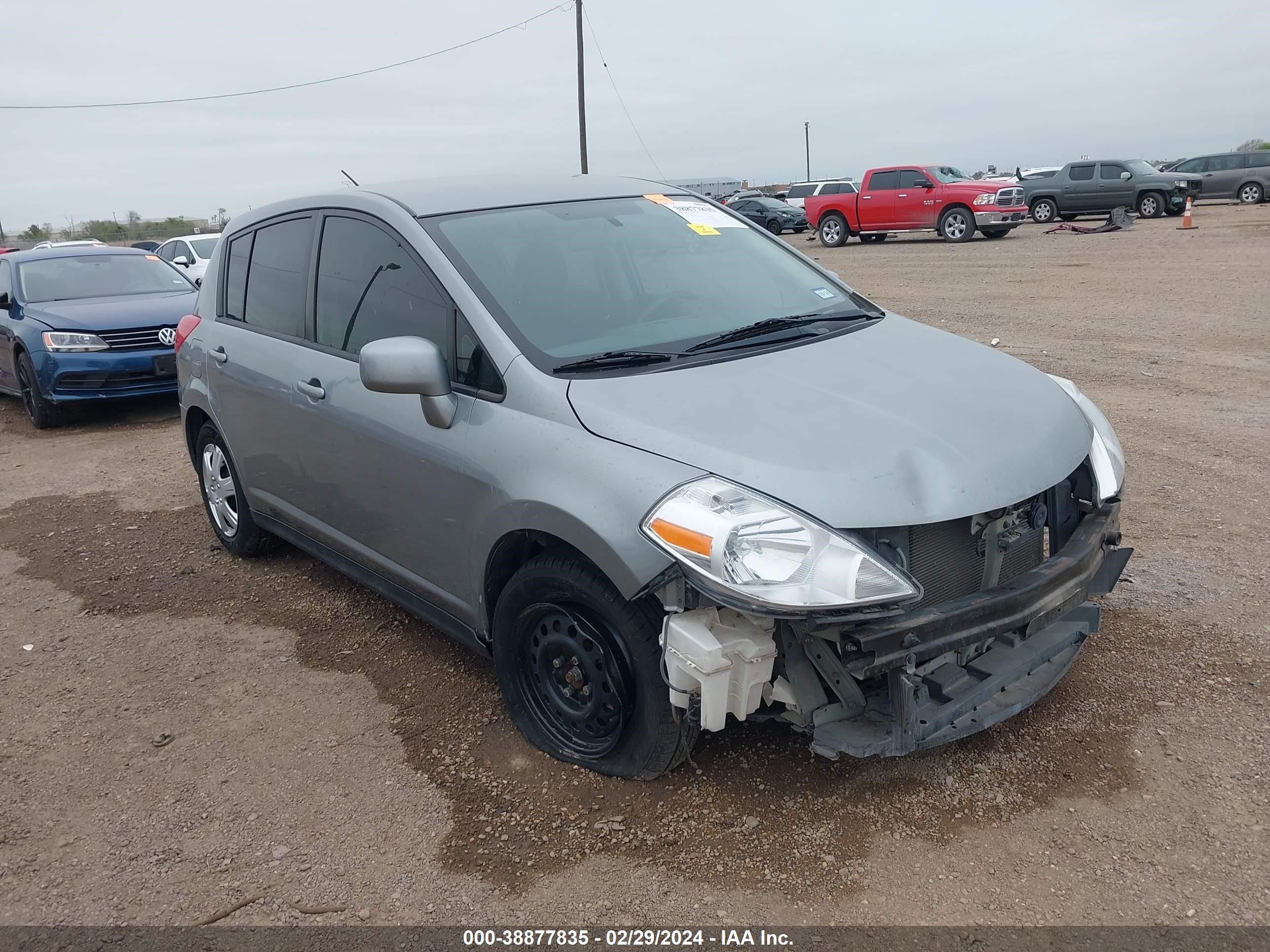 NISSAN VERSA 2011 3n1bc1cp0bl493766