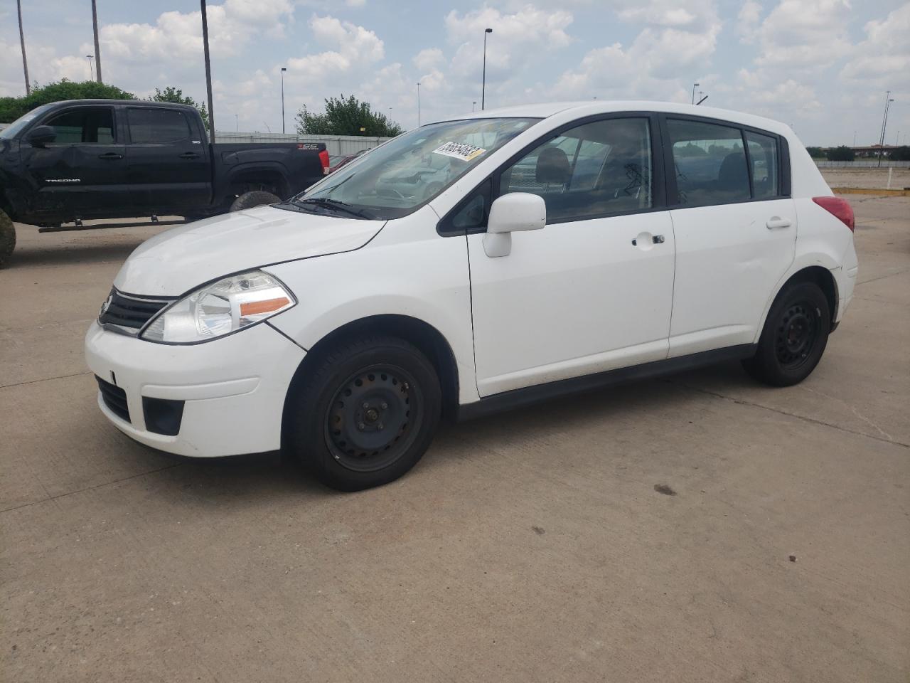 NISSAN VERSA 2011 3n1bc1cp8bl431189