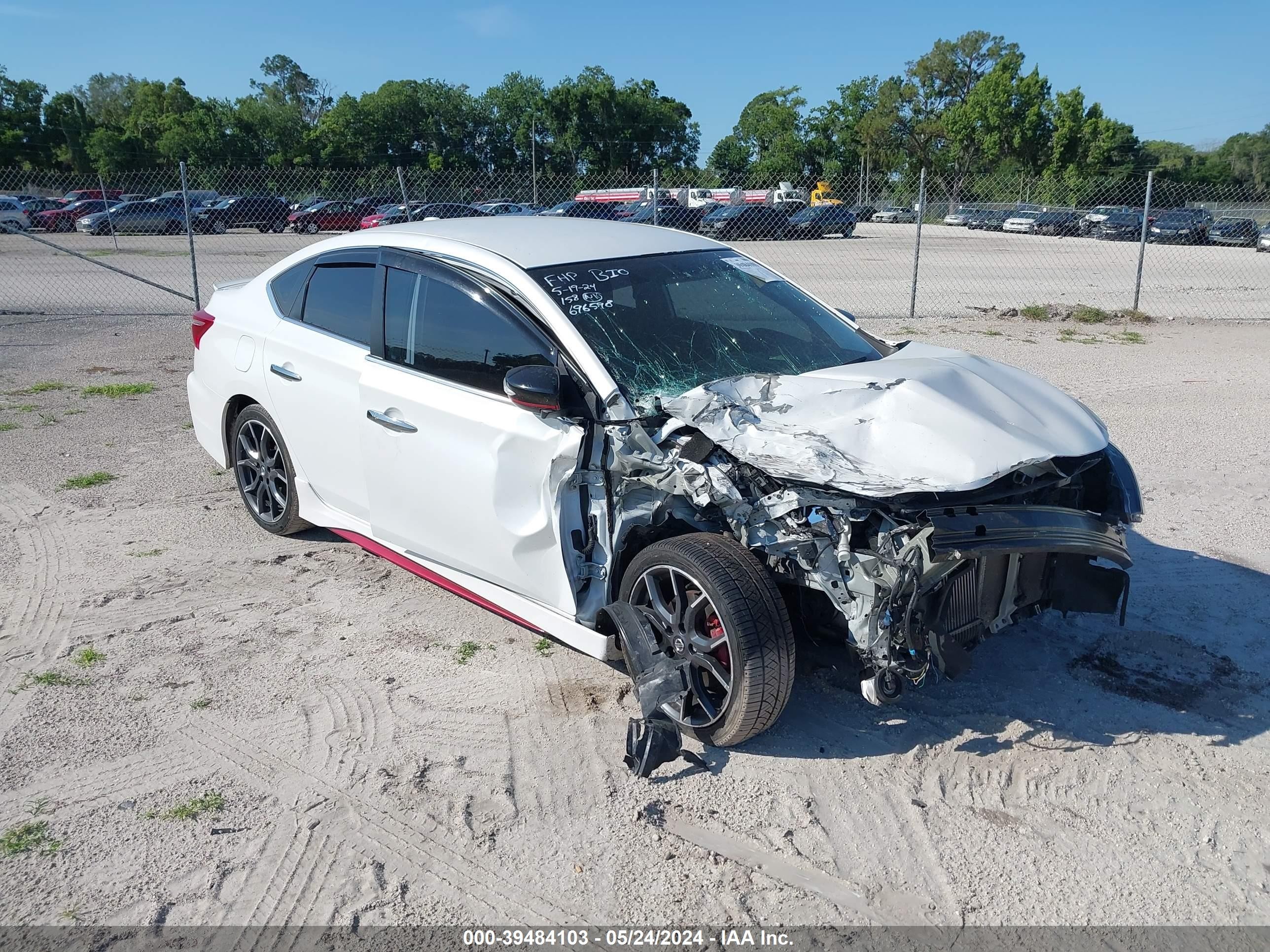 NISSAN SENTRA 2018 3n1cb7ap0jy242258