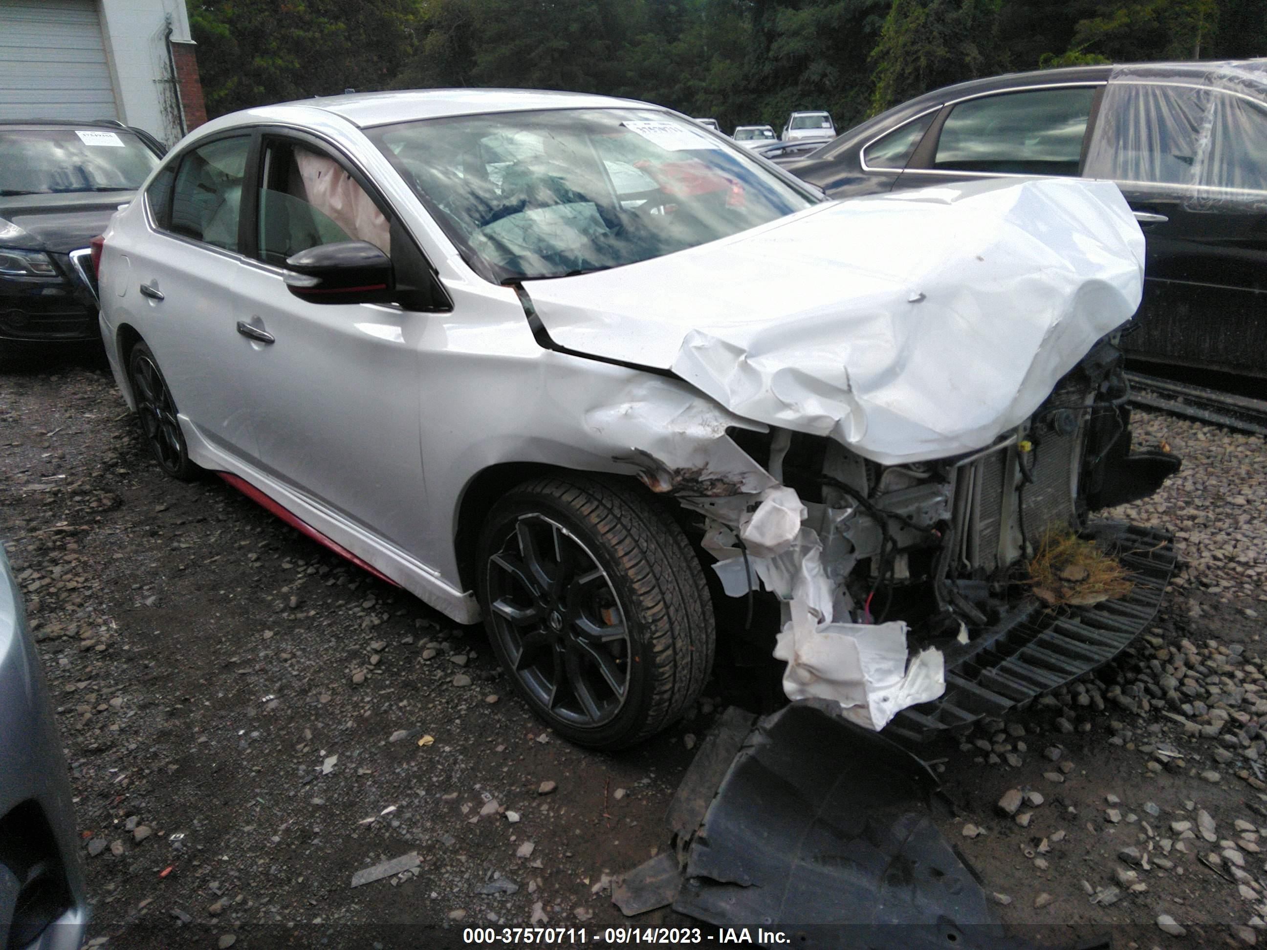 NISSAN SENTRA 2017 3n1cb7ap3hy395114