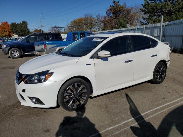 NISSAN SENTRA SR 2017 3n1cb7ap9hy322751