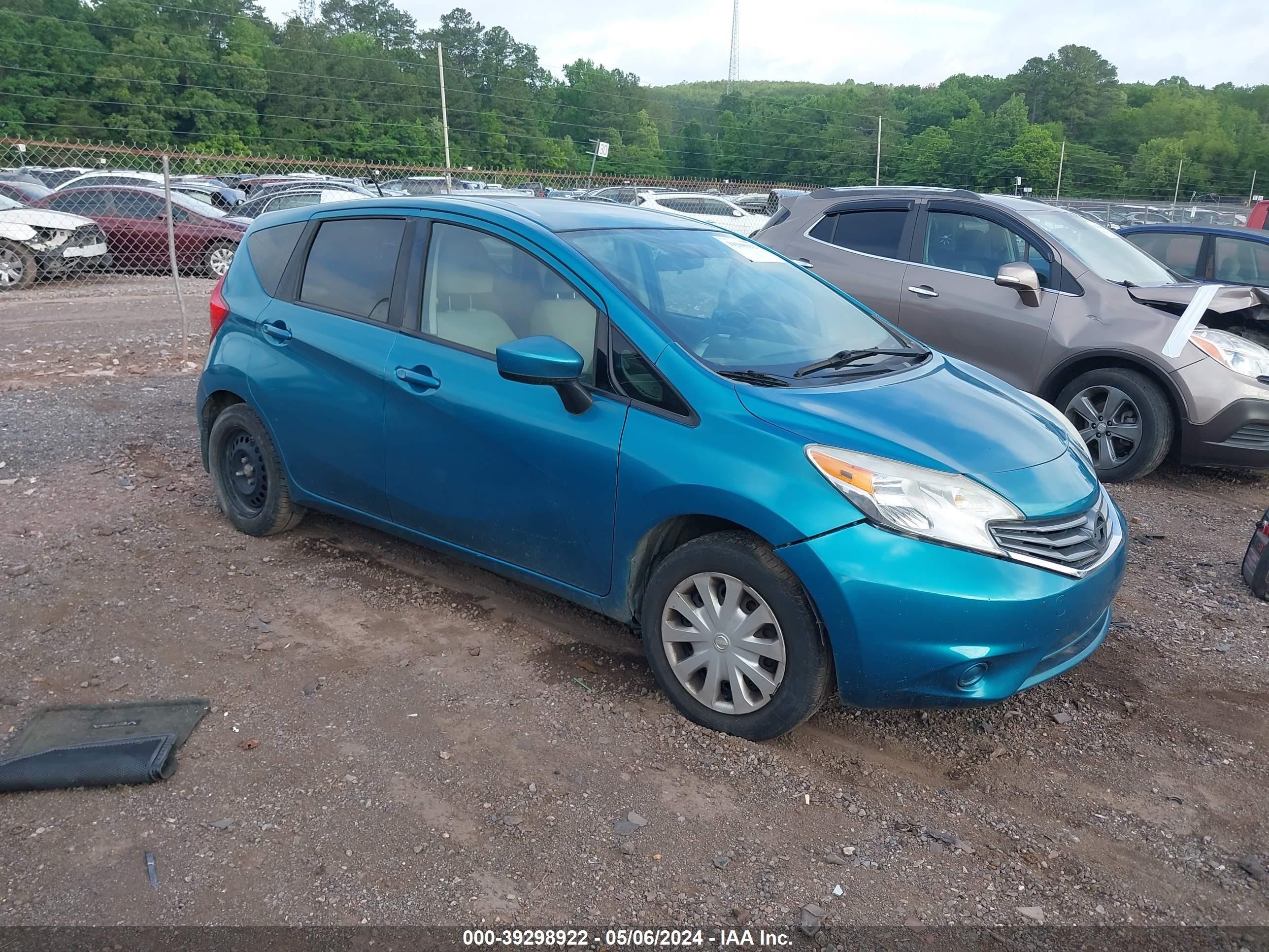 NISSAN VERSA 2016 3n1ce2cp1gl367556