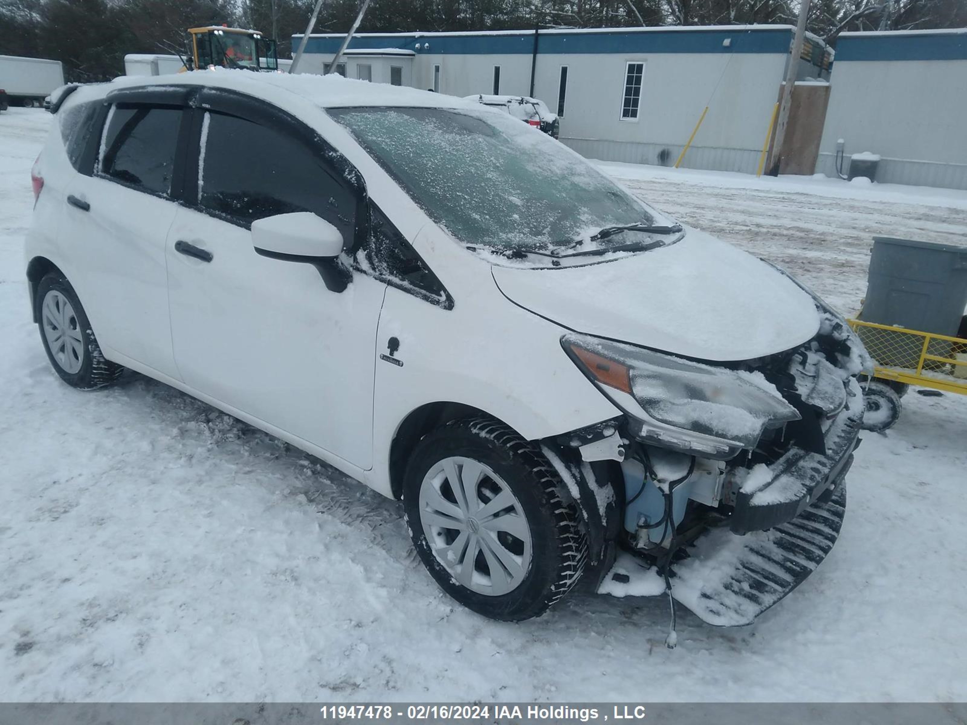 NISSAN VERSA 2018 3n1ce2cp1jl357360