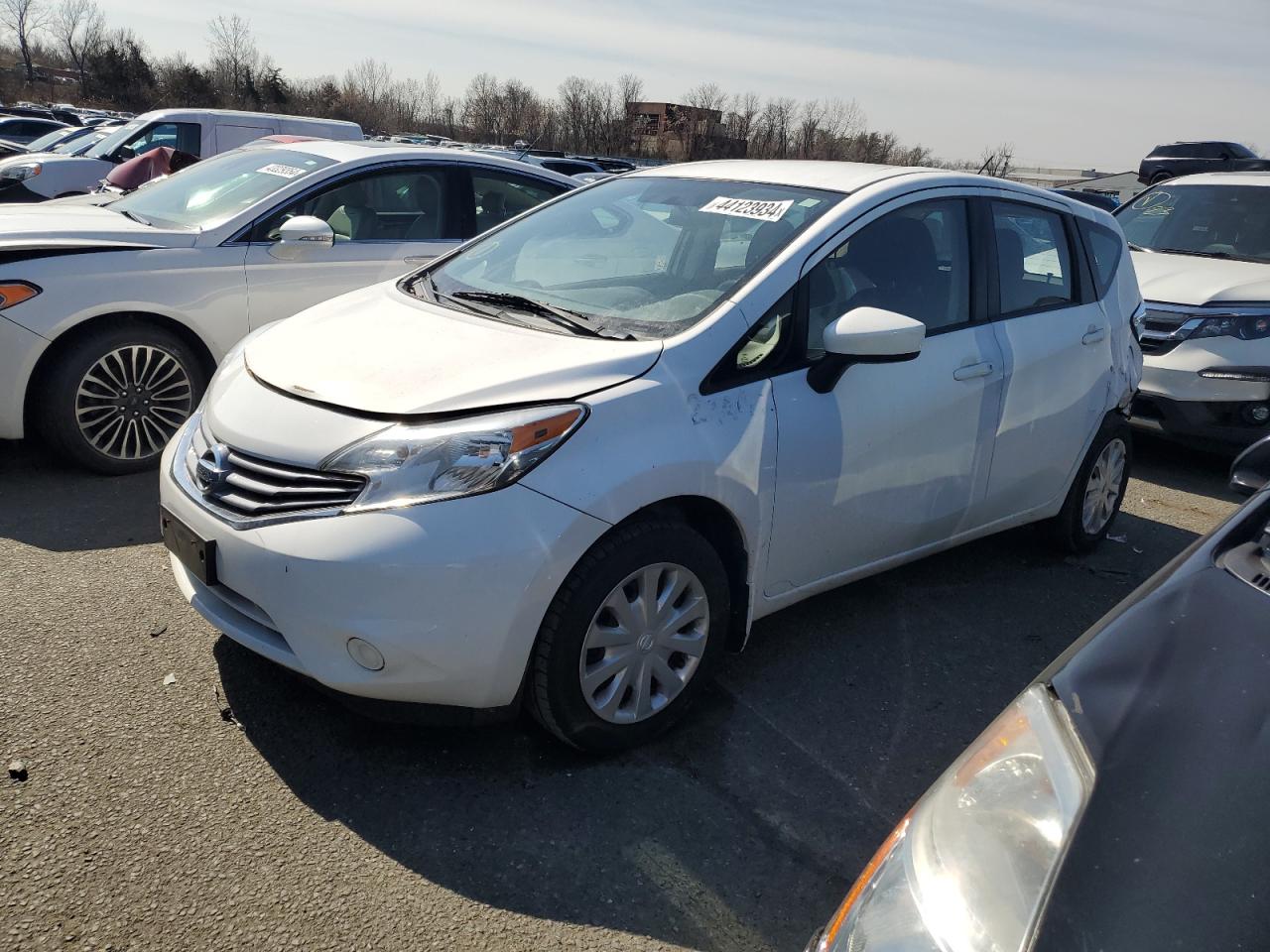 NISSAN VERSA 2016 3n1ce2cp2gl394474