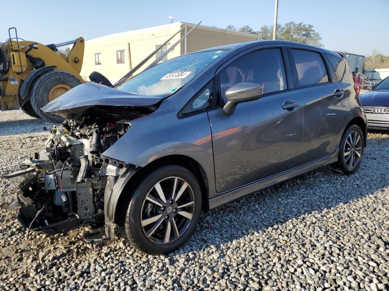 NISSAN VERSA 2018 3n1ce2cp2jl353219