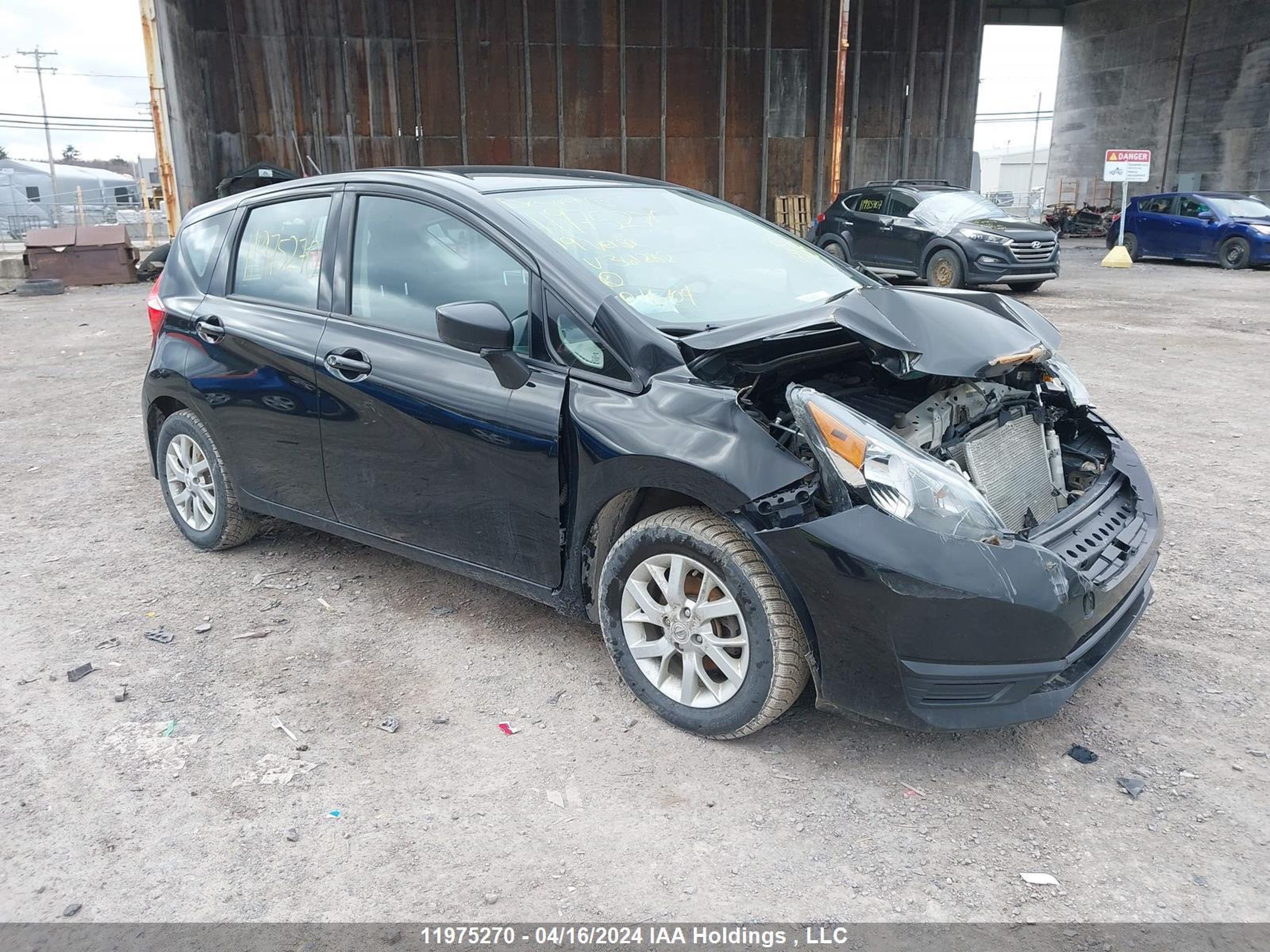 NISSAN VERSA 2019 3n1ce2cp3kl361282