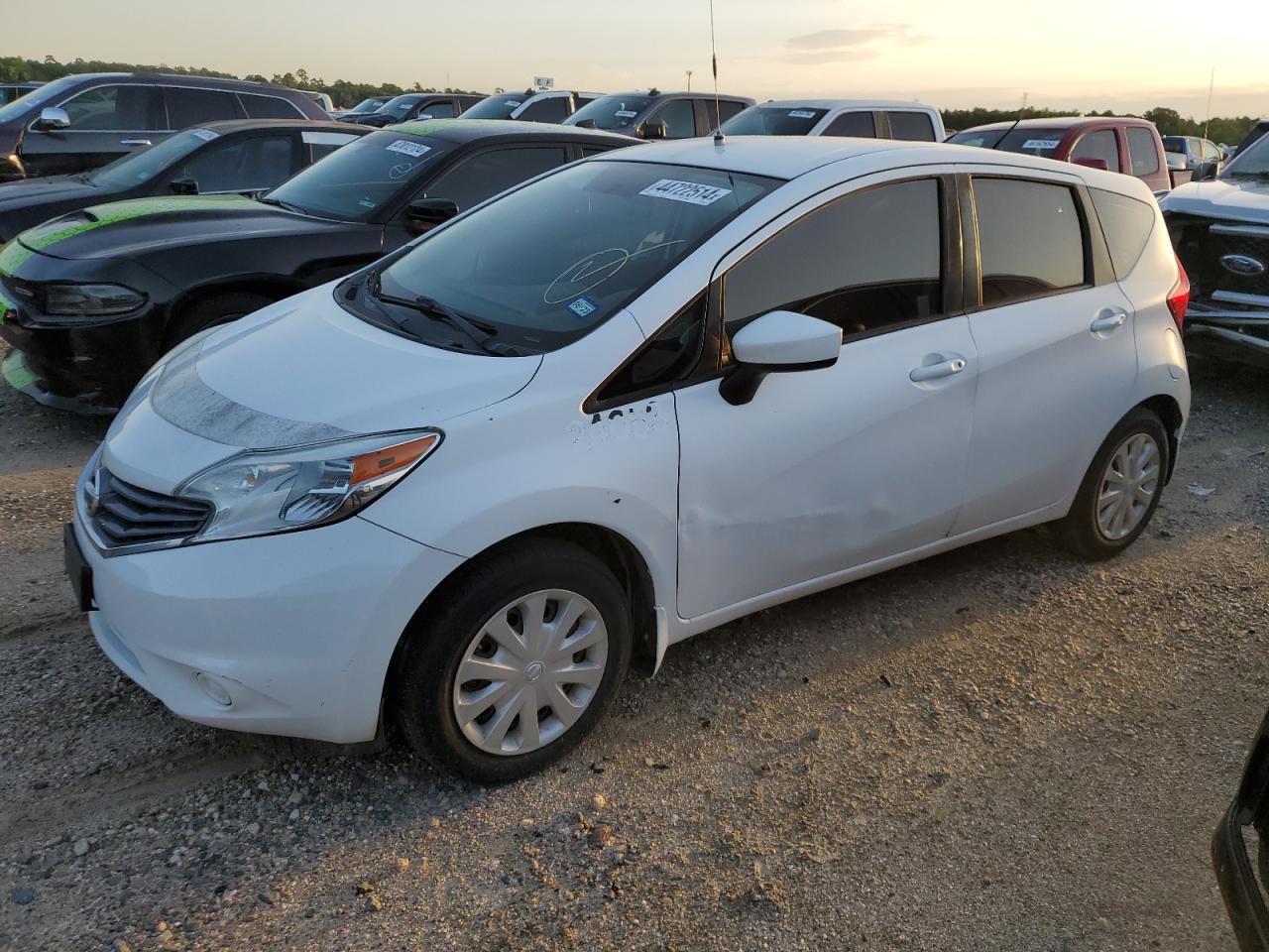 NISSAN VERSA 2016 3n1ce2cp4gl391947