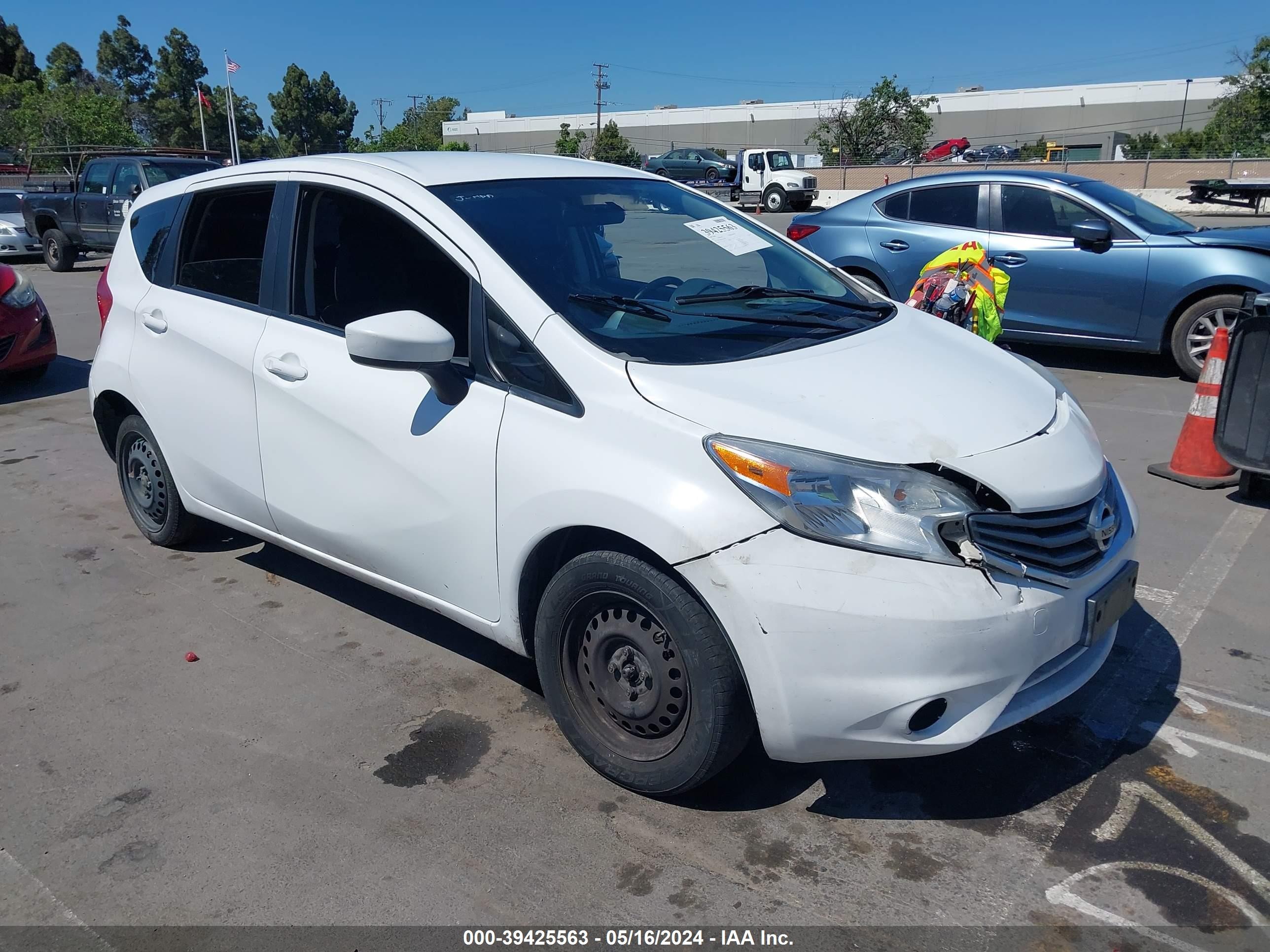 NISSAN VERSA 2016 3n1ce2cp5gl353899