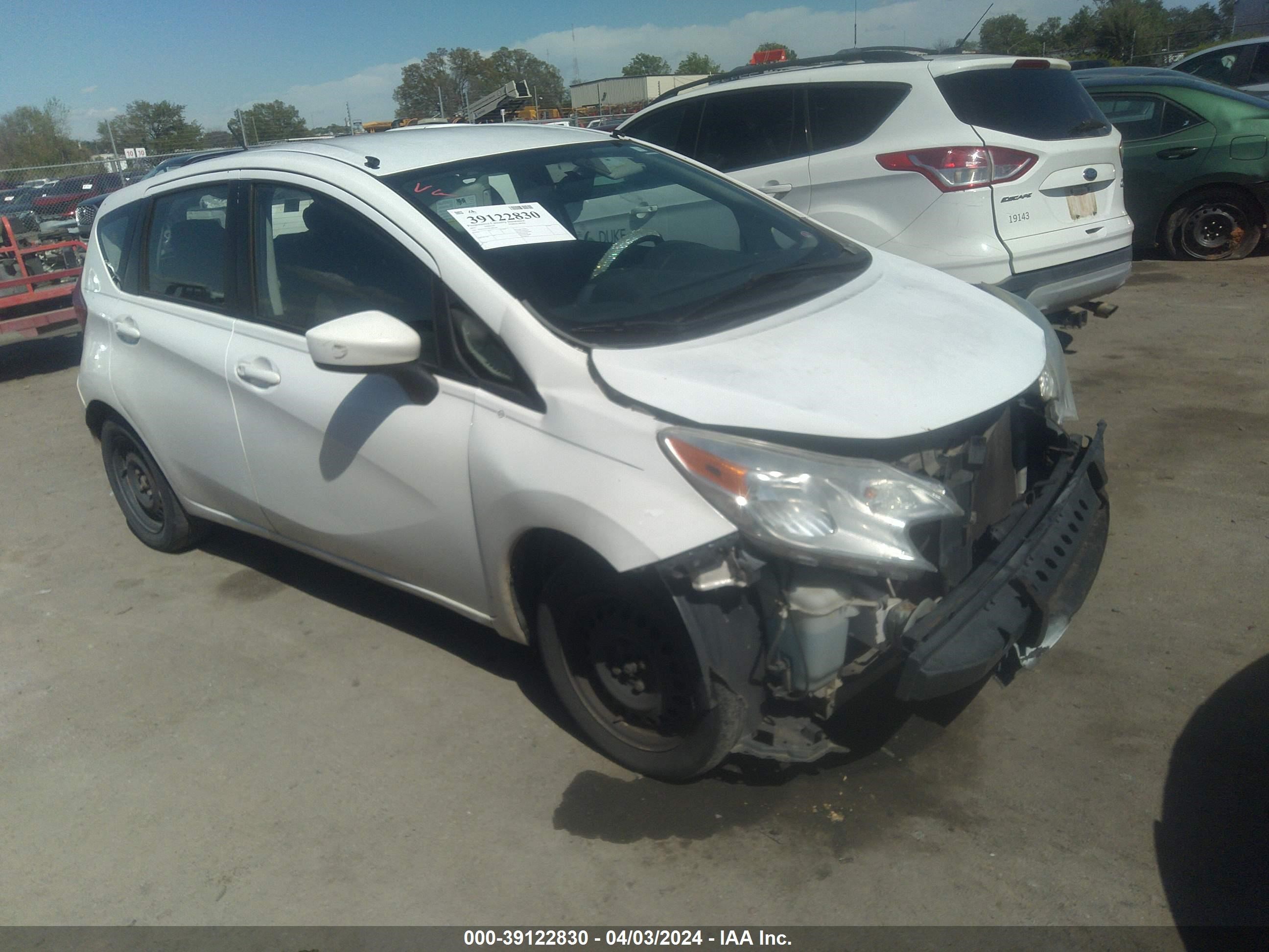 NISSAN VERSA 2015 3n1ce2cp7fl446146