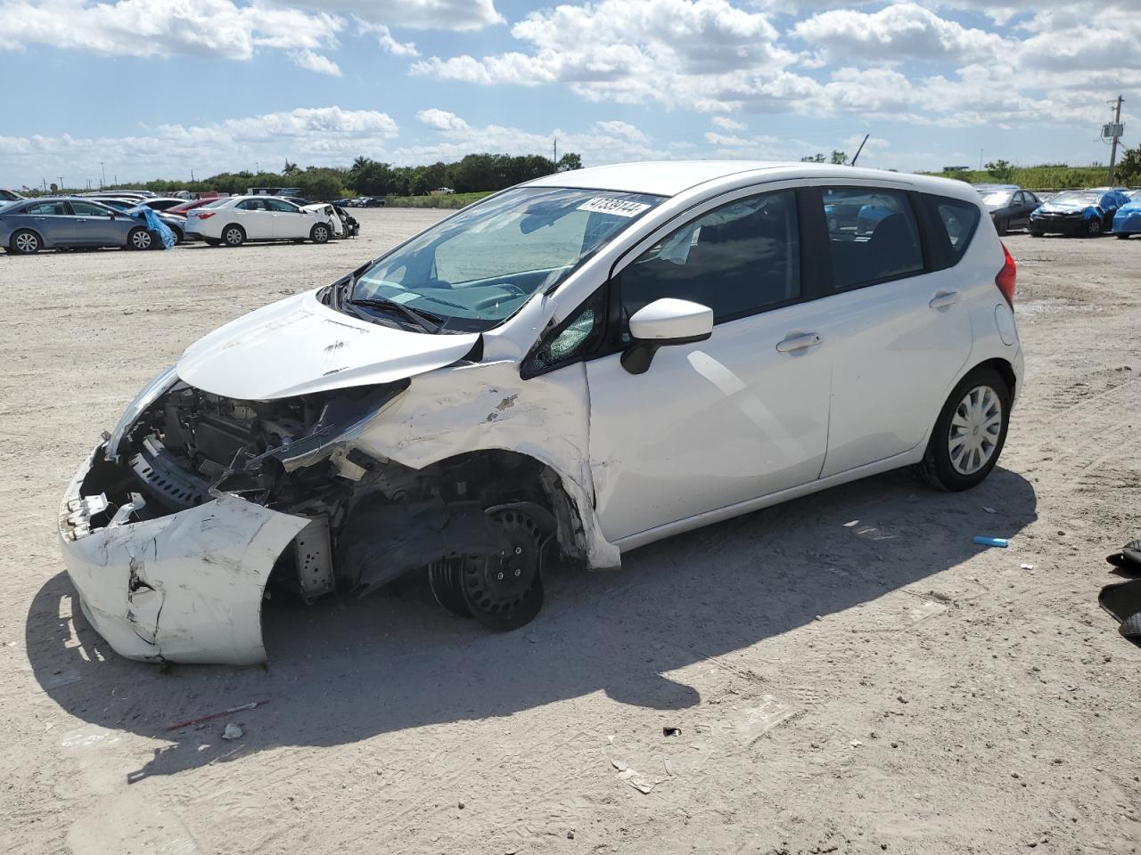 NISSAN VERSA 2016 3n1ce2cp7gl360840