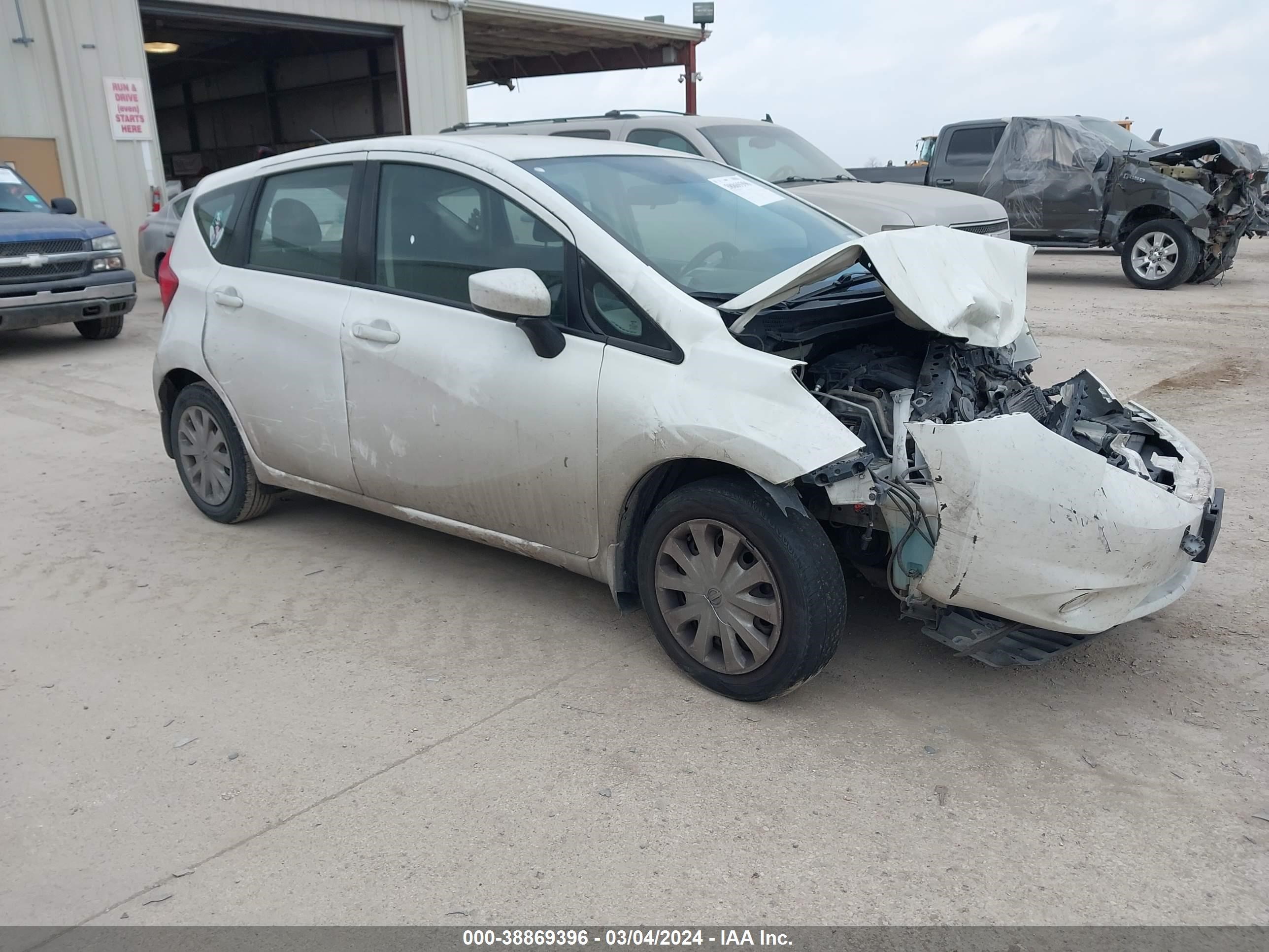 NISSAN VERSA 2016 3n1ce2cp9gl395623