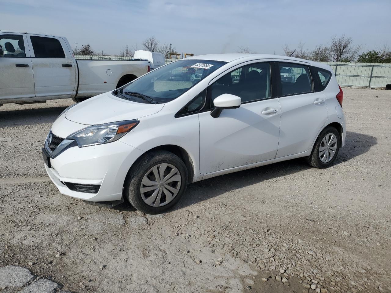 NISSAN VERSA 2018 3n1ce2cp9jl356960