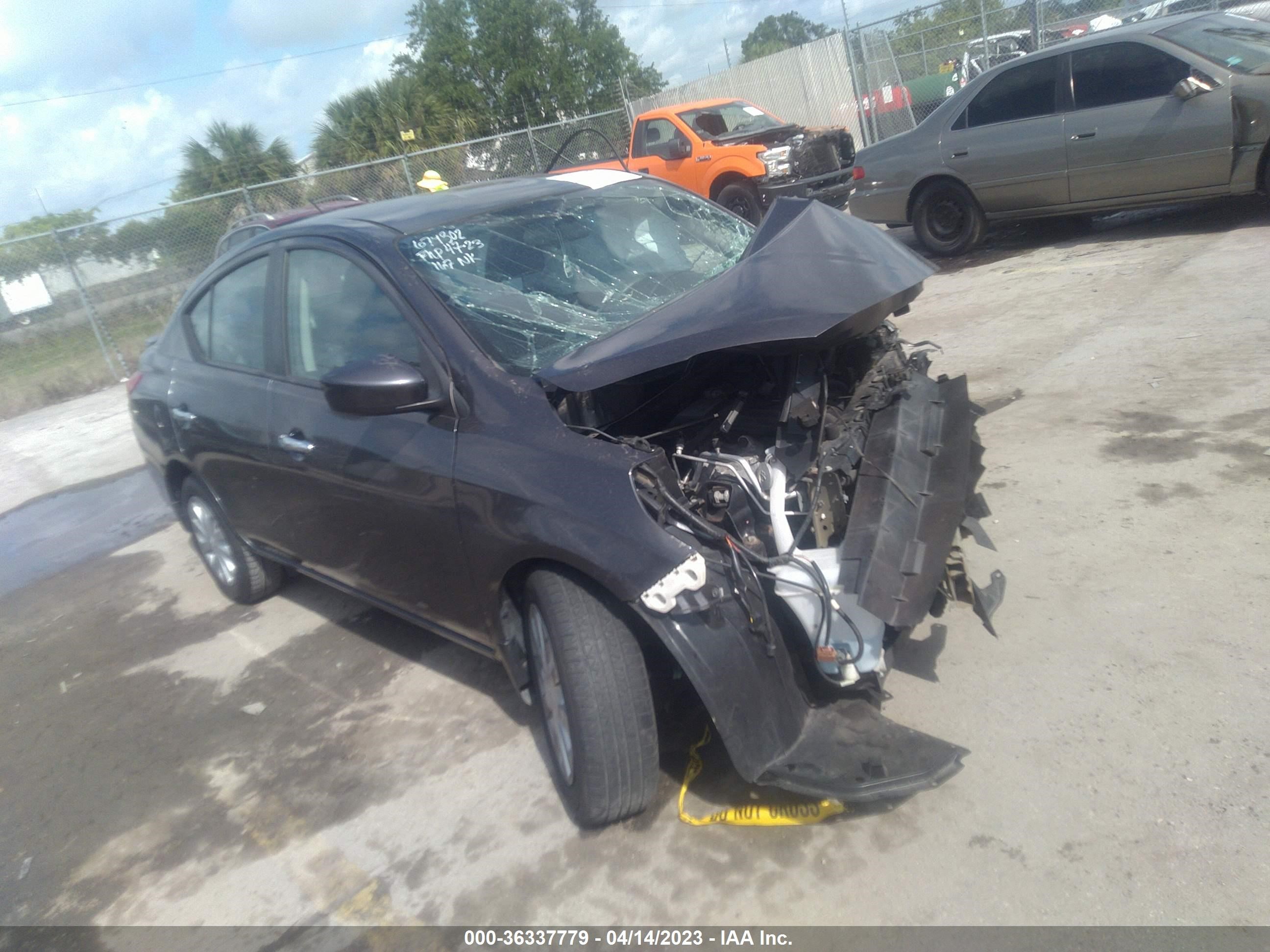 NISSAN VERSA 2015 3n1cn7ap0fl866136